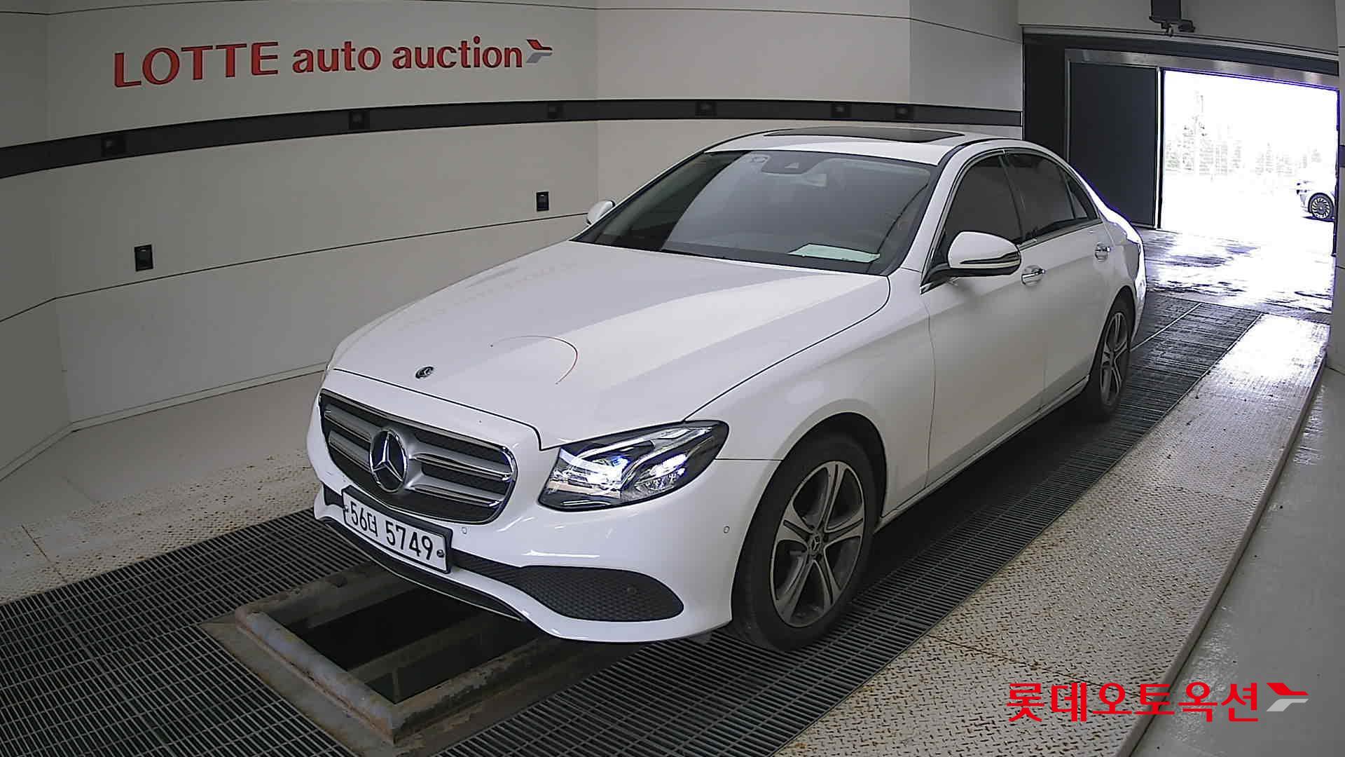 مرسيدس E220D