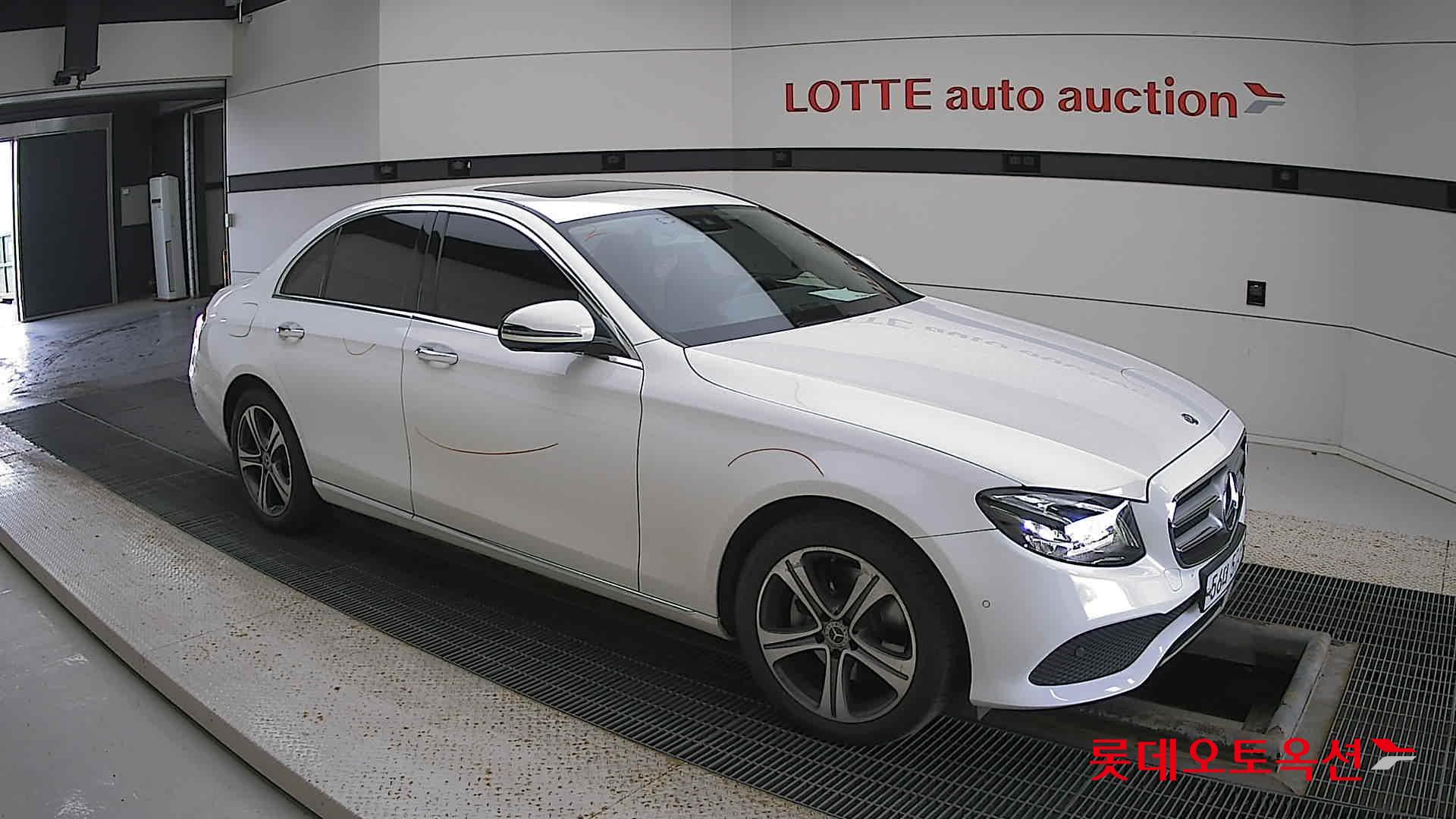 مرسيدس E220D