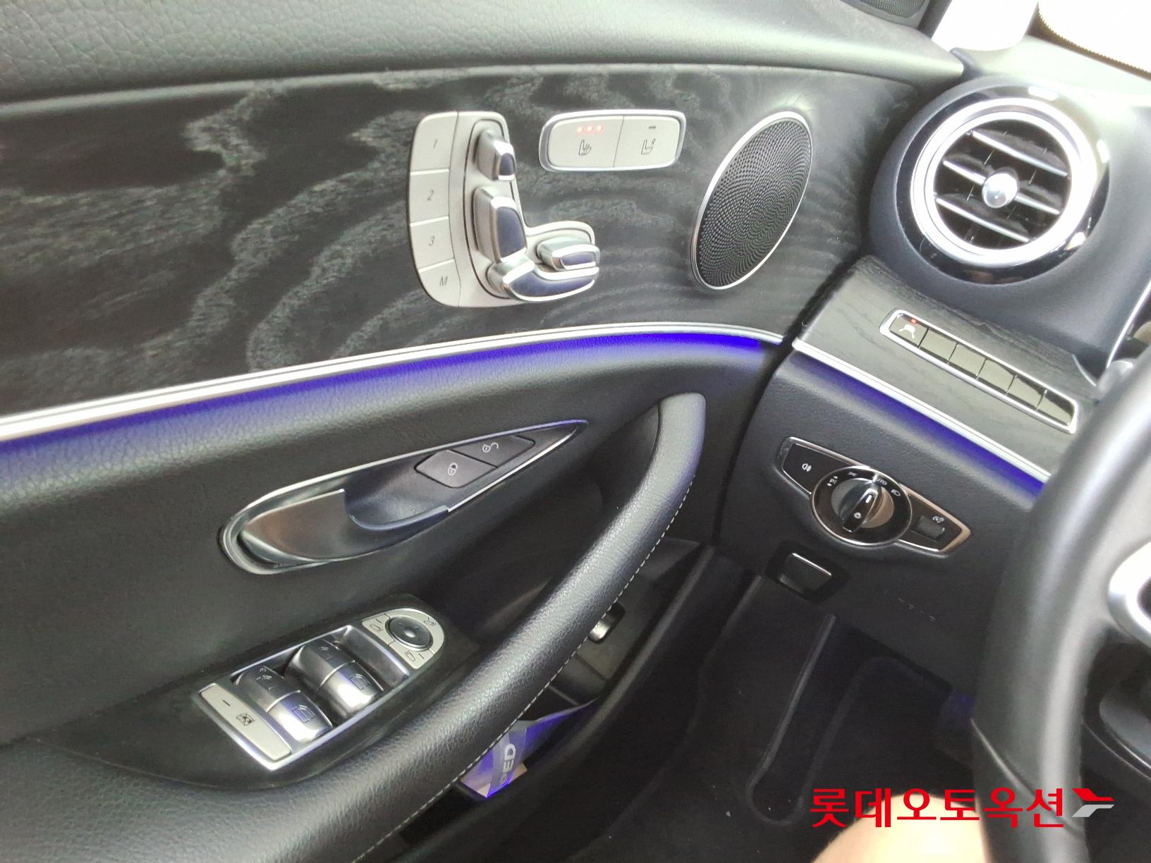 مرسيدس E220D