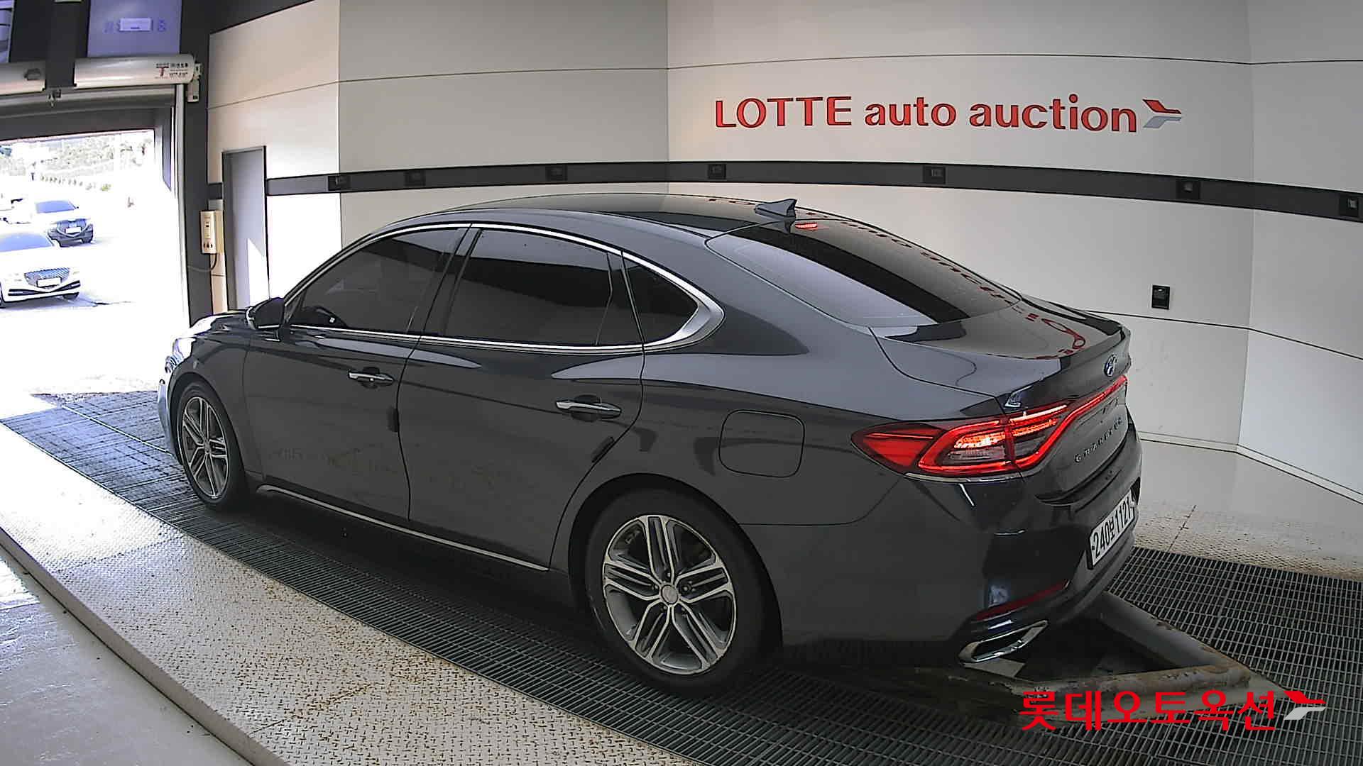Hyundai Grandeur id 2914726 из Кореи 10