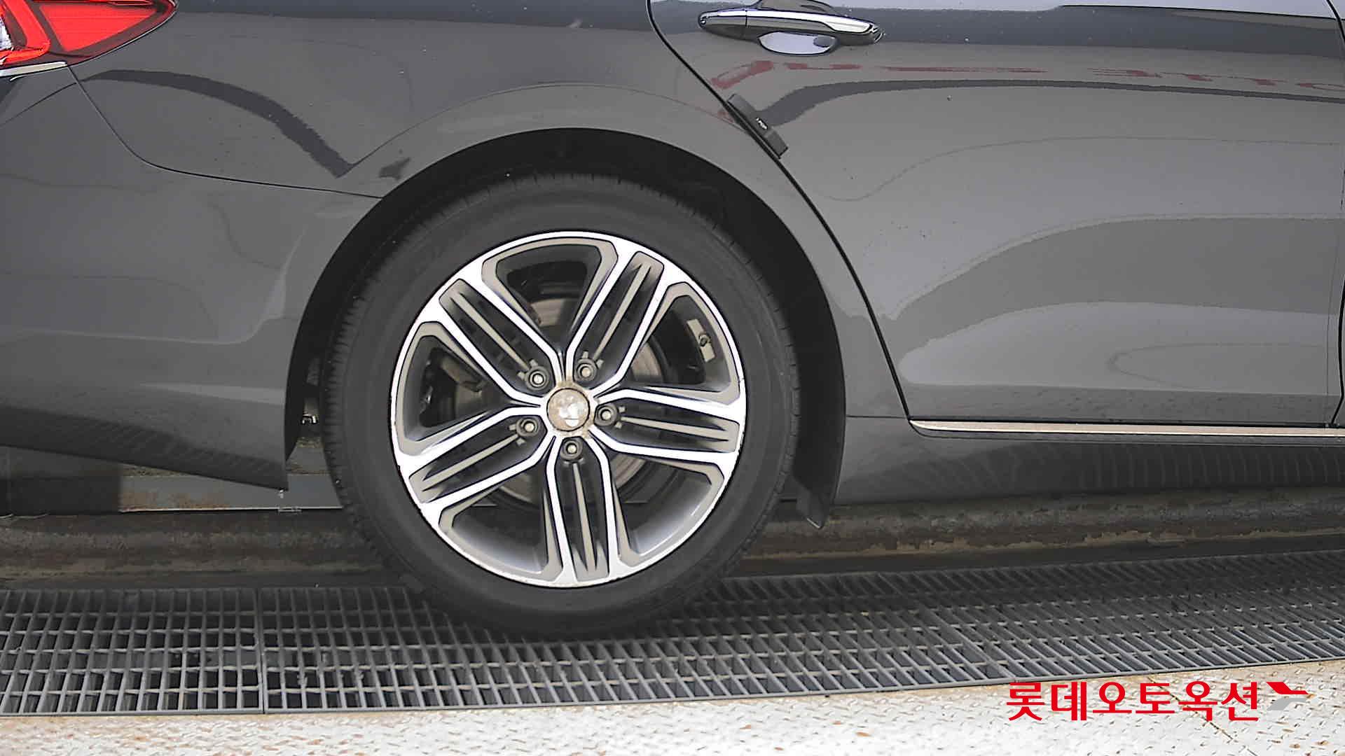 Hyundai Grandeur id 2914726 из Кореи 24