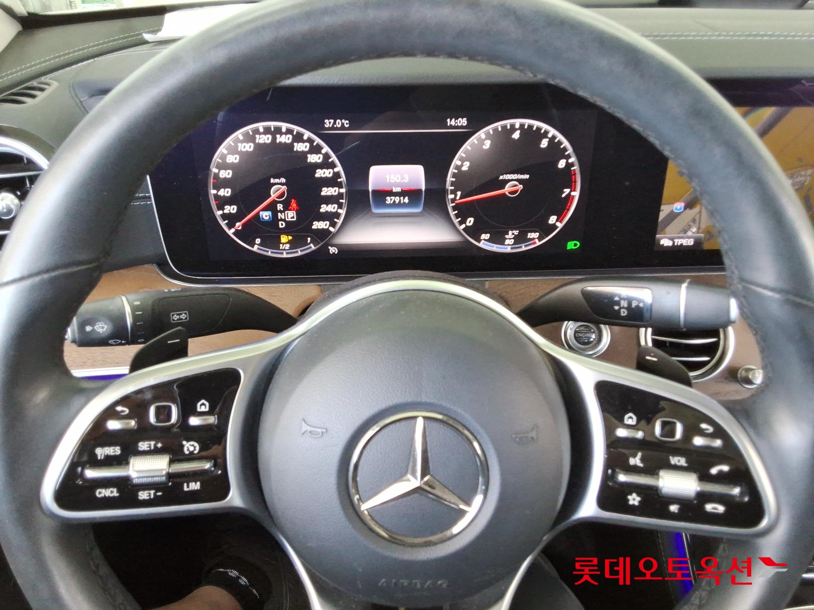 مرسيدس E300
