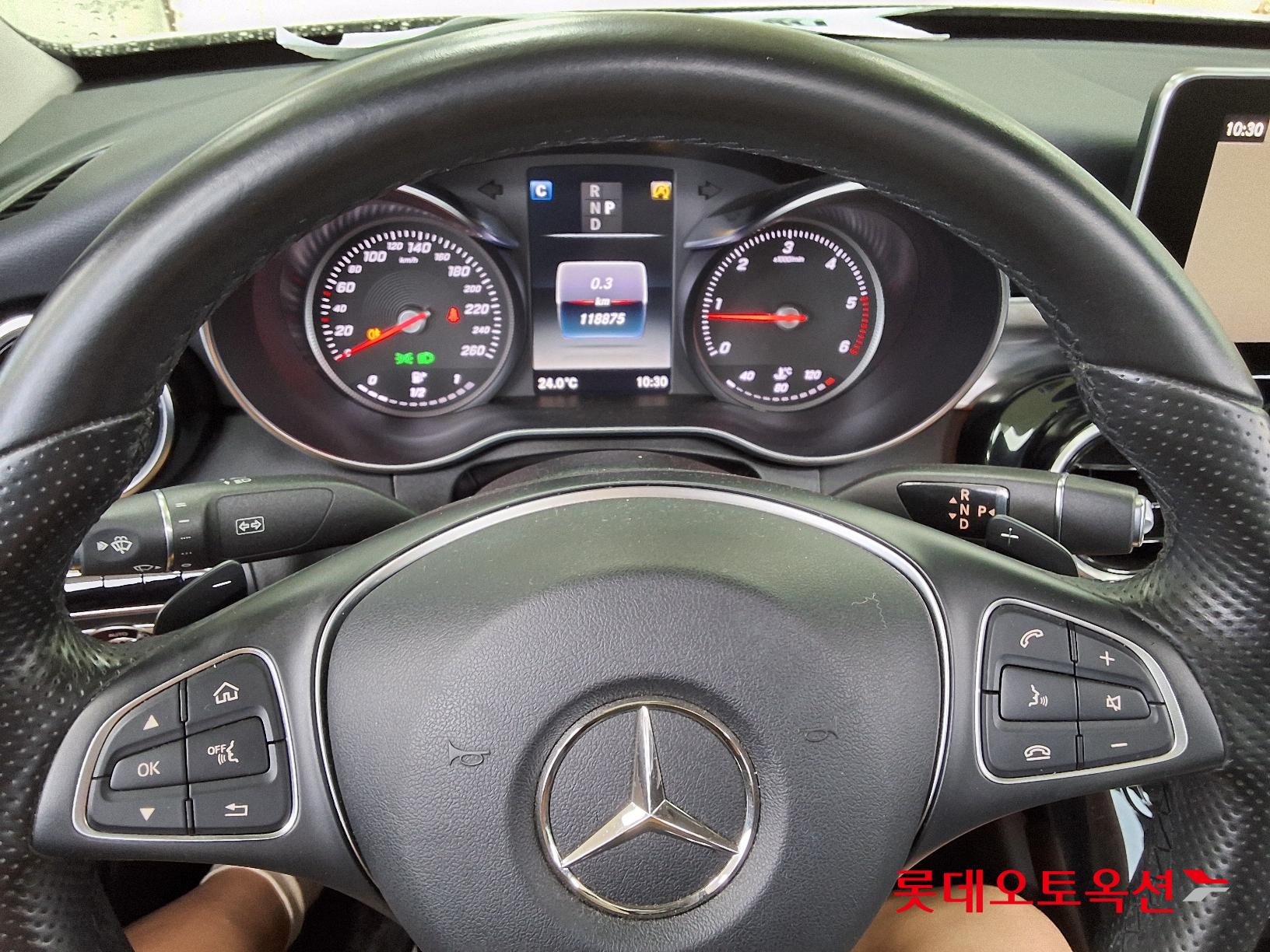 مرسيدس C220