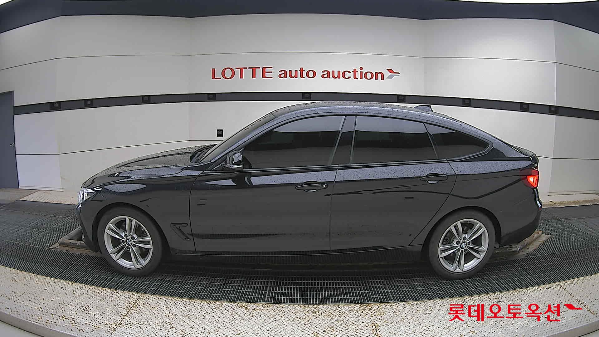 BMW الفئة الثالثة