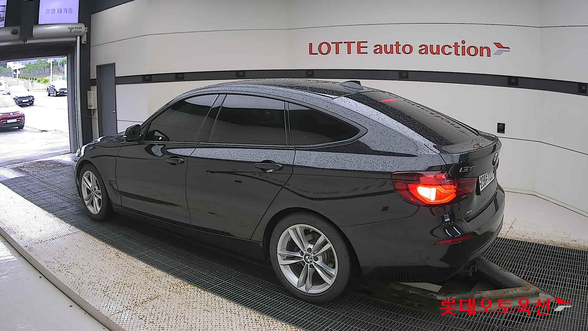 BMW الفئة الثالثة