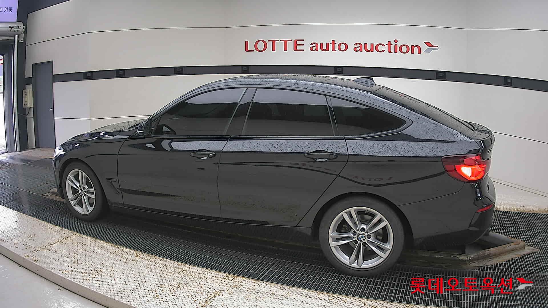 BMW الفئة الثالثة