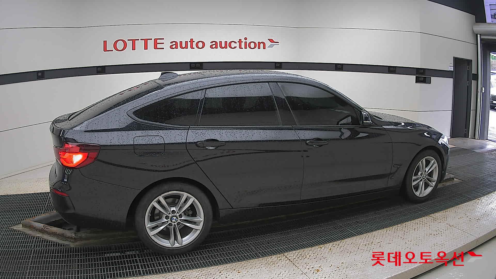 BMW الفئة الثالثة