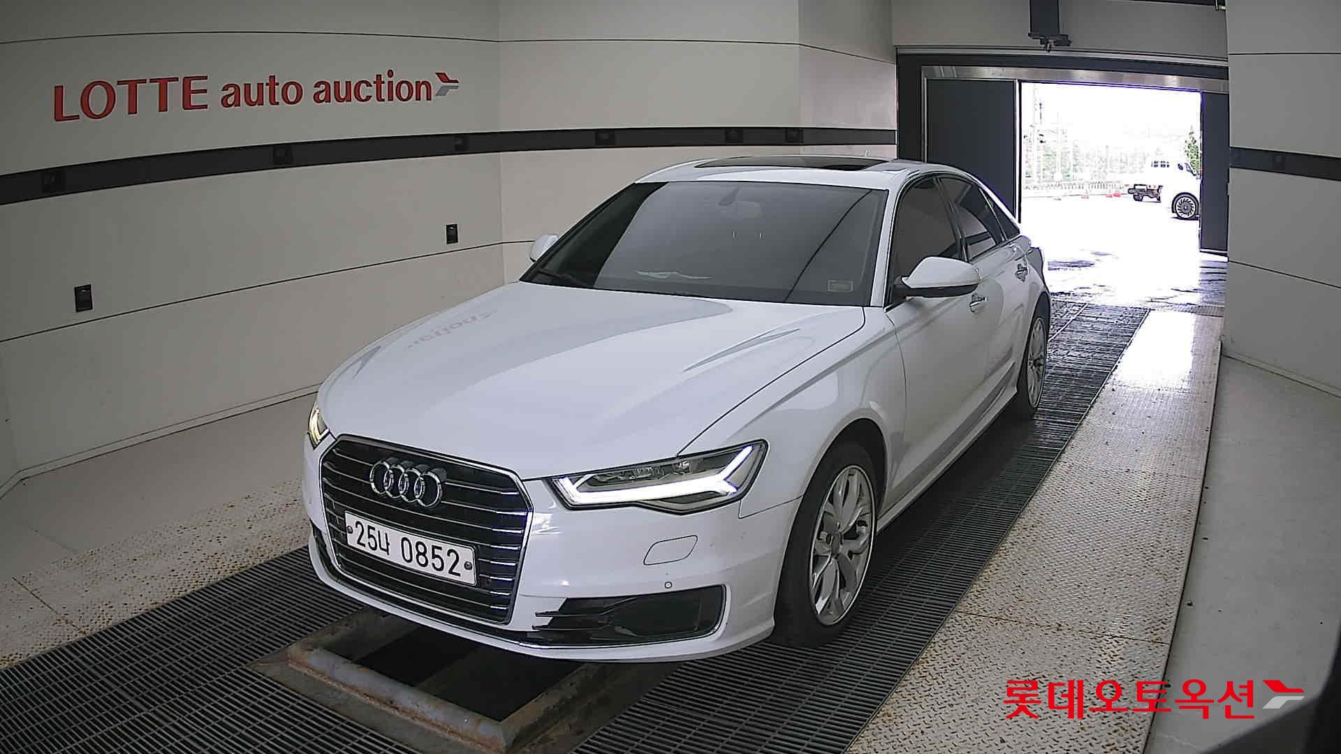 اودي - A6 (2016)