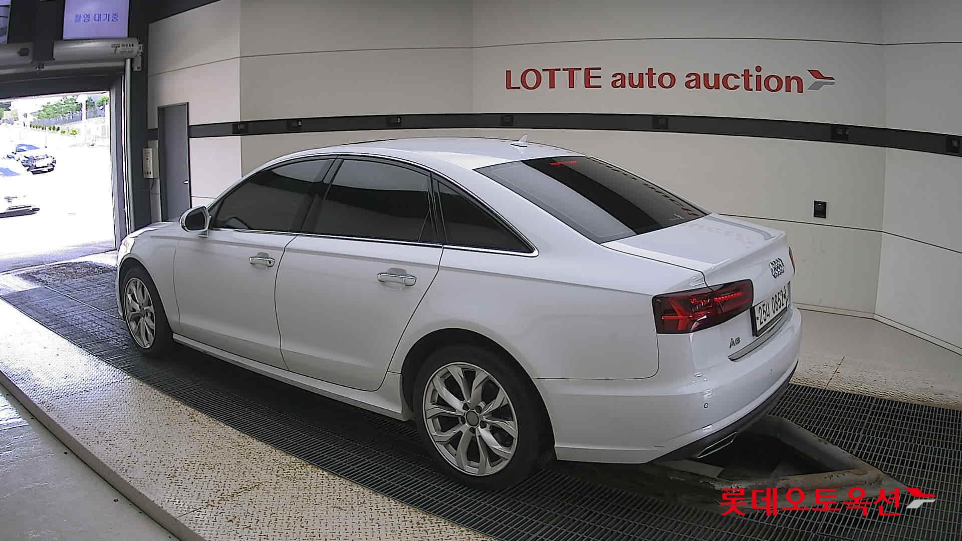 اودي A6