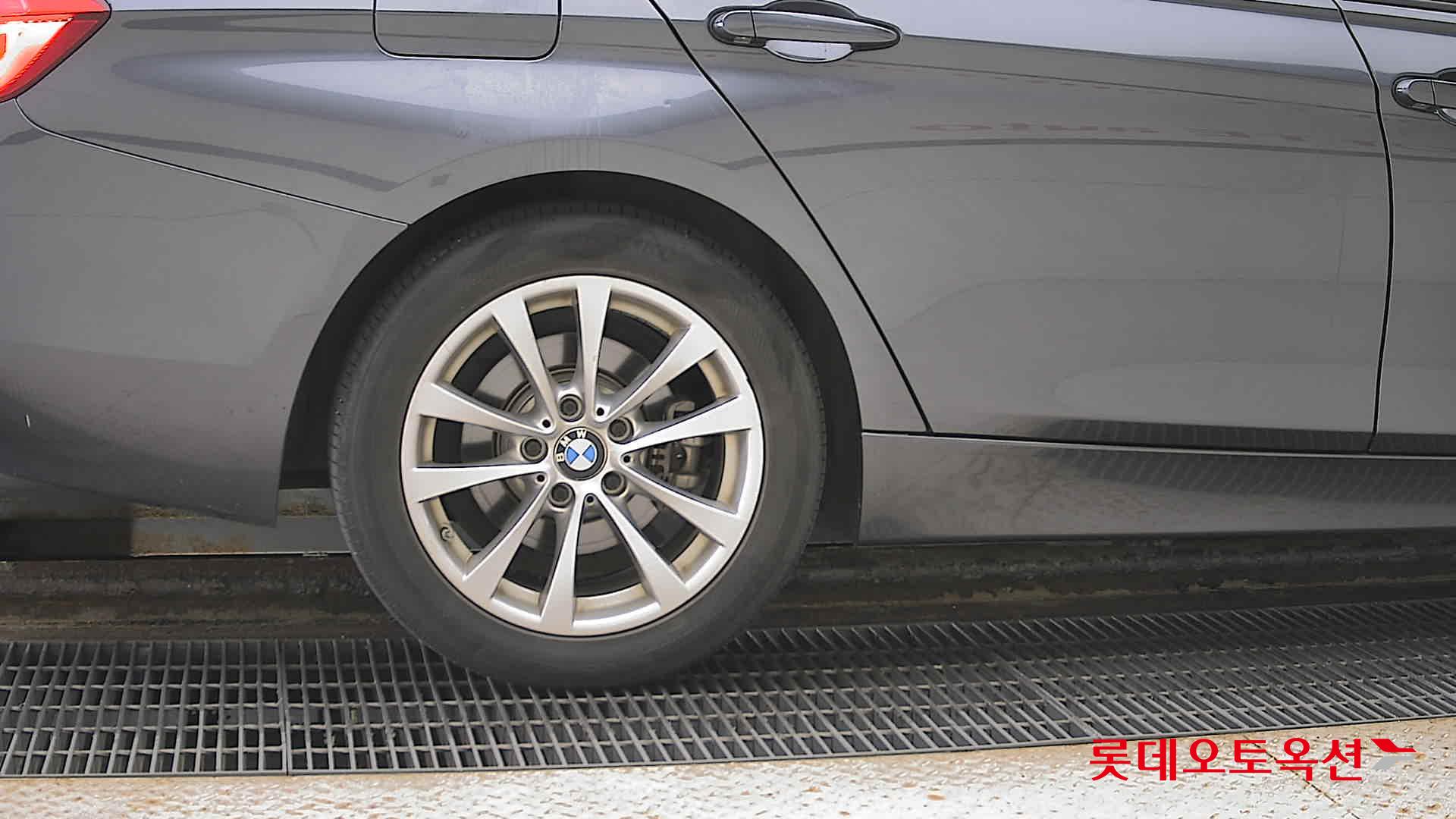 BMW الفئة الثالثة