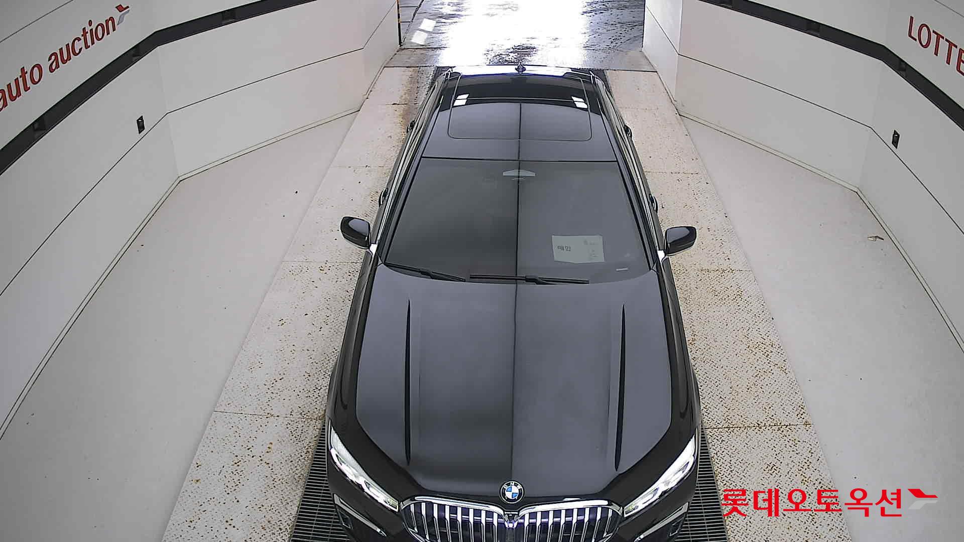 BMW الفئة السابعة