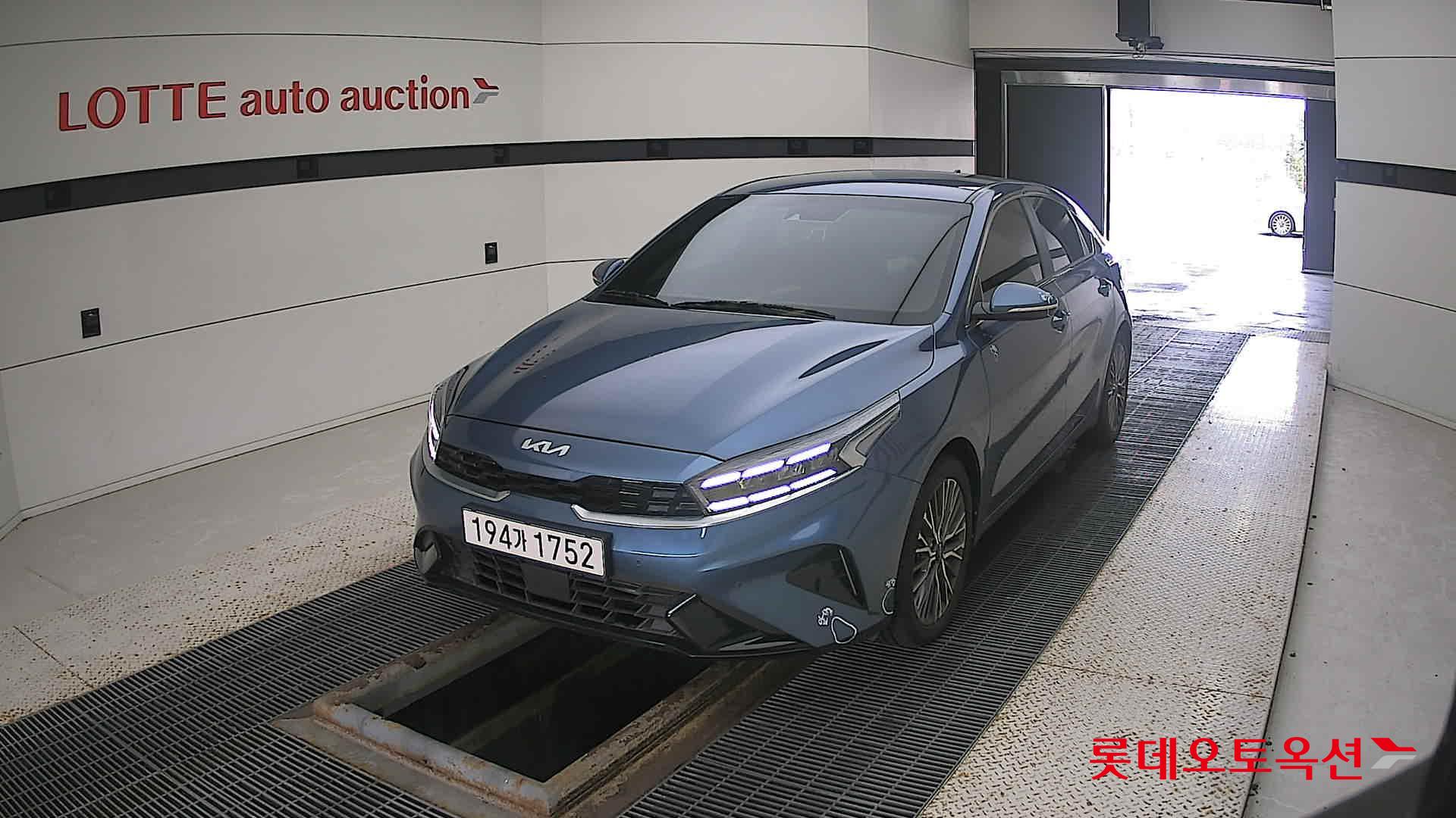 Kia K3 2022 Другое из Кореи