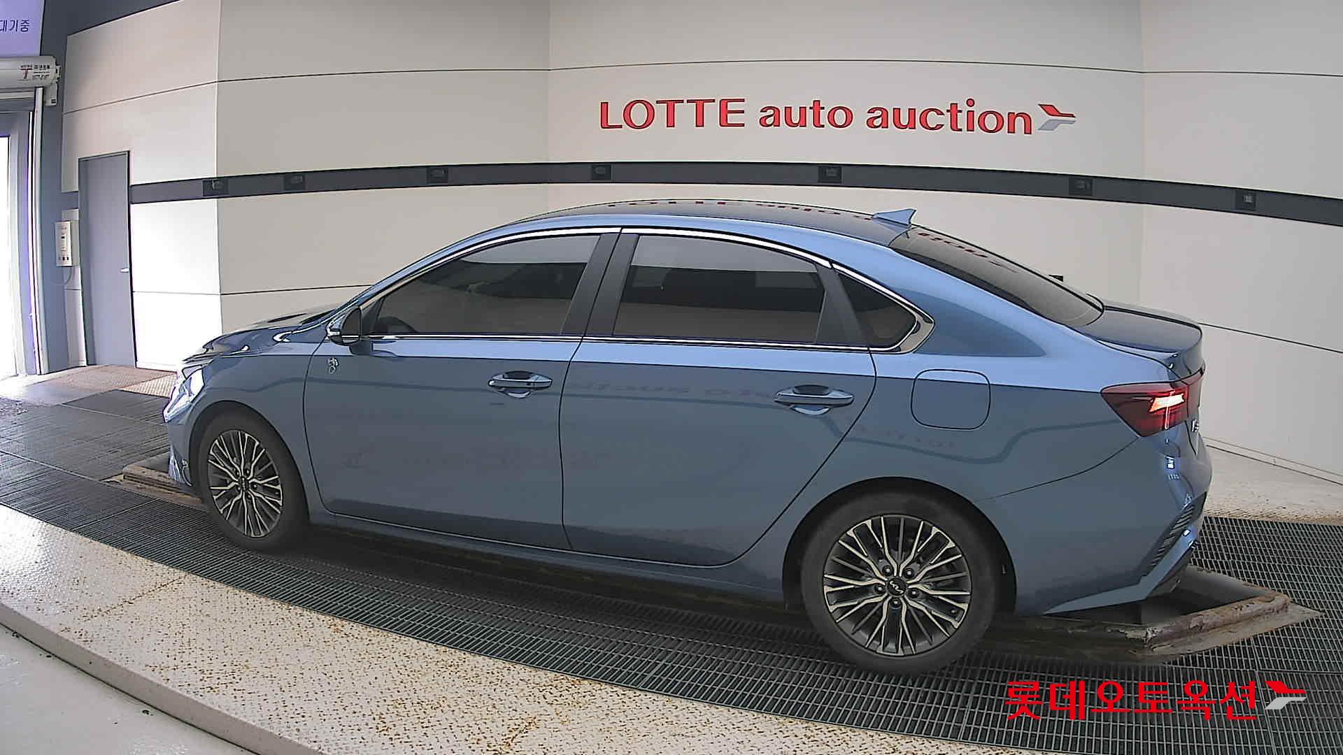 Kia K3 id 3097981 из Кореи 11