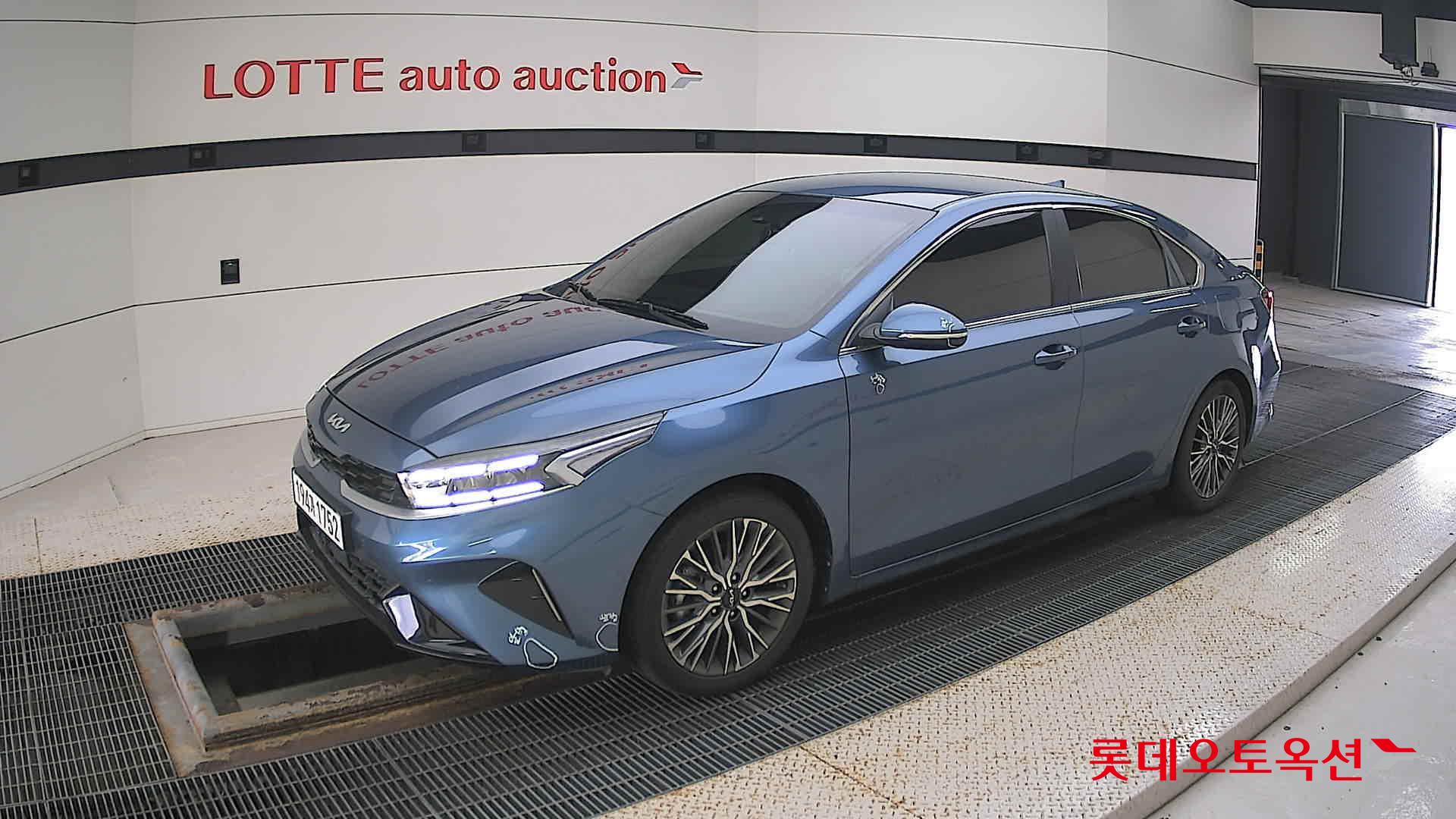 Kia K3 id 3097981 из Кореи 13