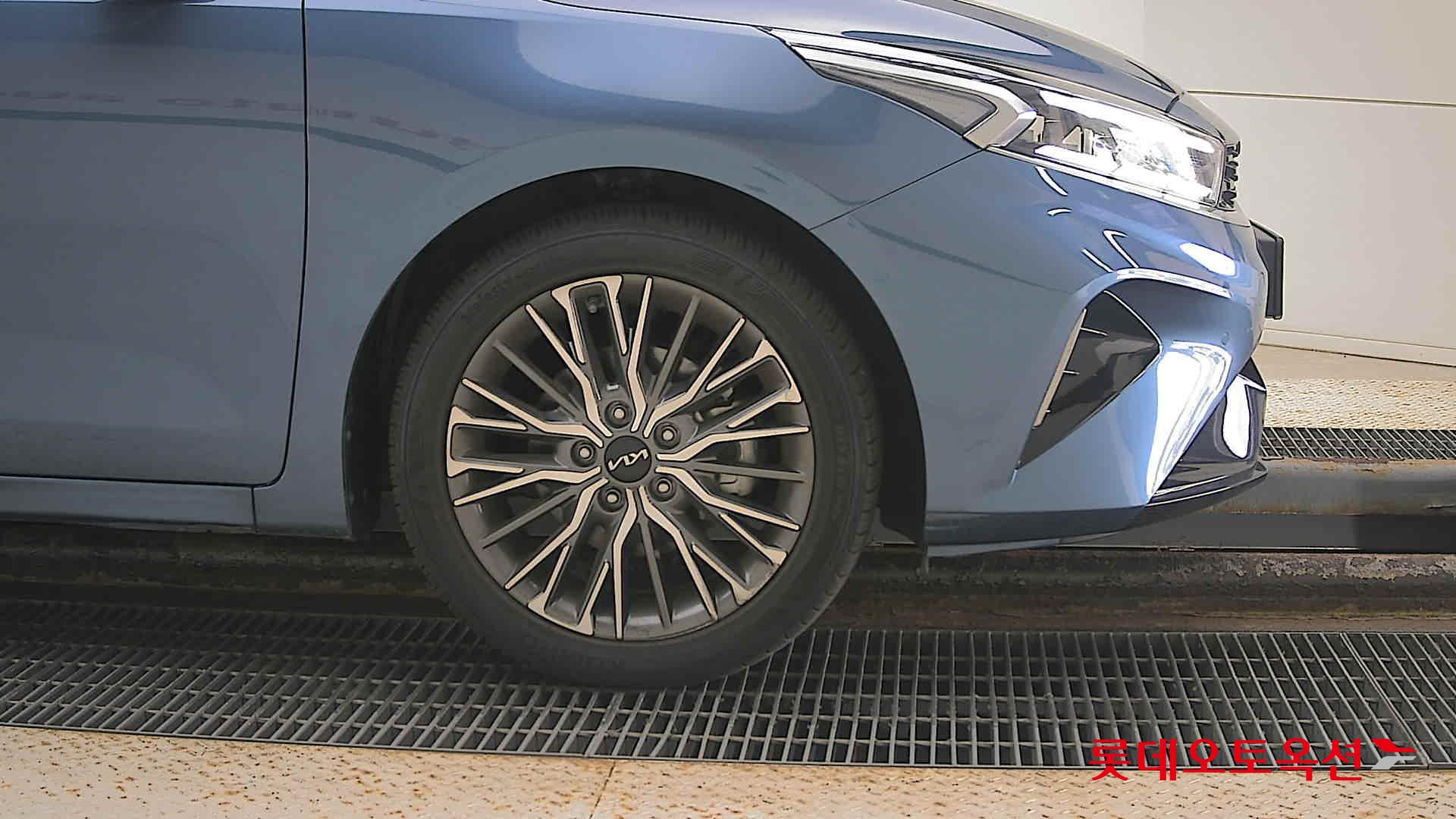 Kia K3 id 3097981 из Кореи 23