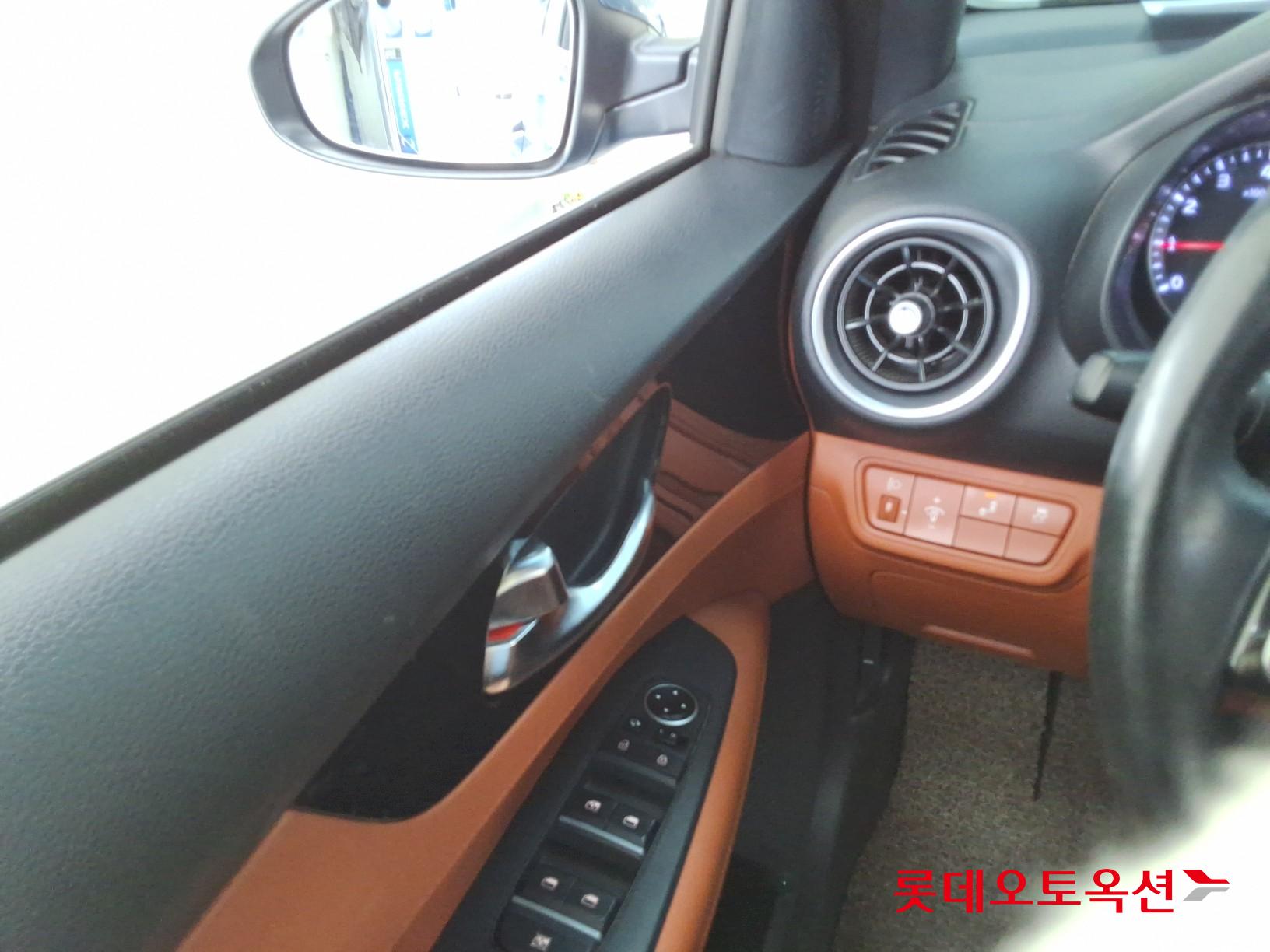 Kia K3 id 3097981 из Кореи 28