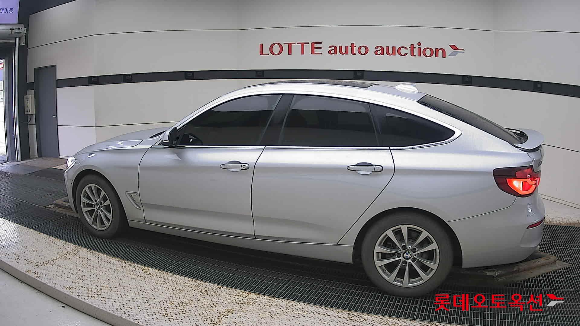 BMW الفئة الثالثة