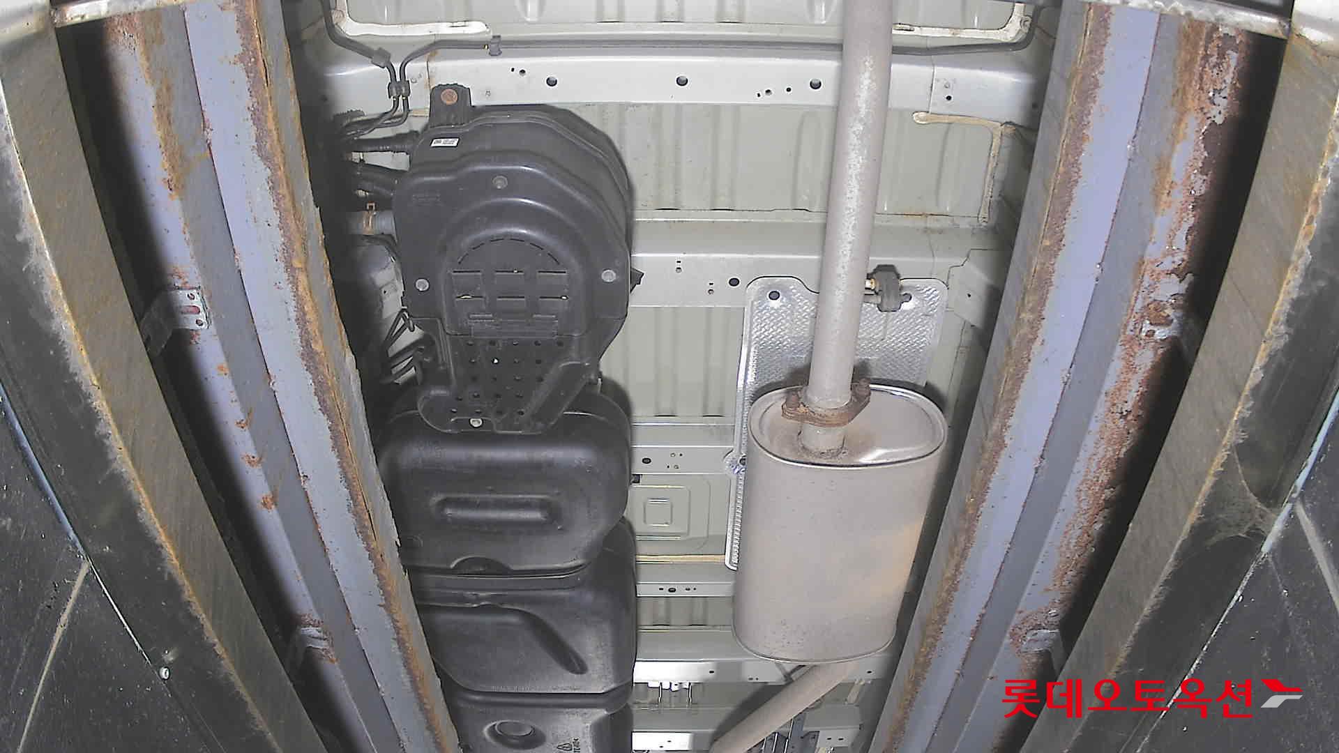 هيونداي - ستاريا - Image 27