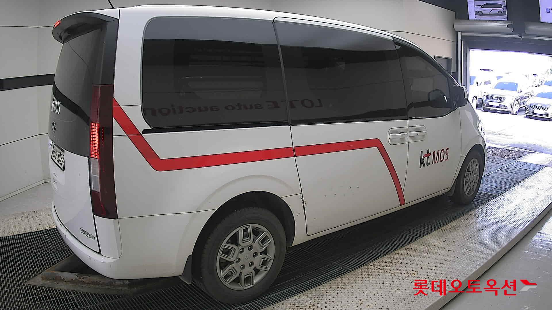 هيونداي - ستاريا - Image 19