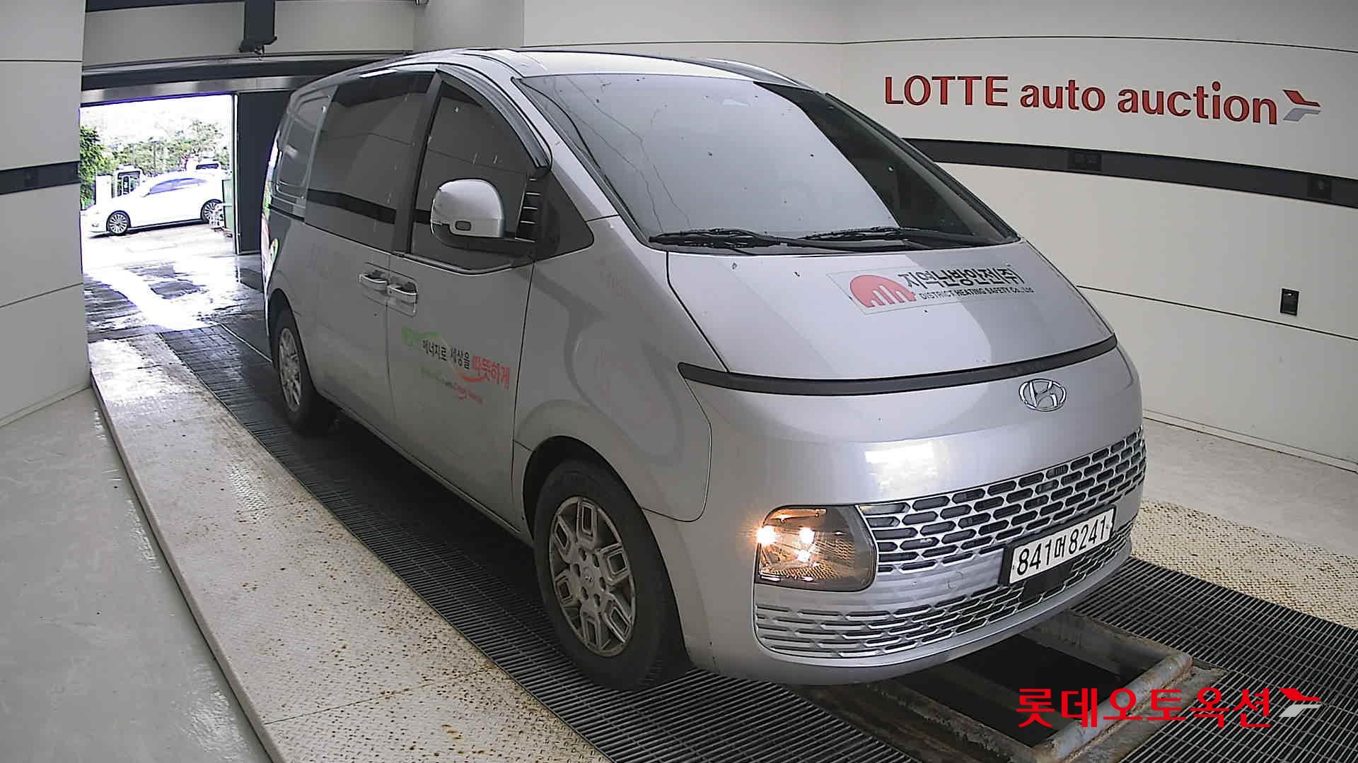 Hyundai Staria 2022 Другое из Кореи, фото 2