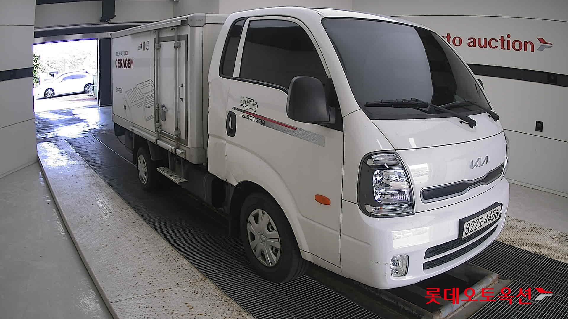 Kia Bongo III Low-profile built-in car 2022 Белый из Кореи, фото 2