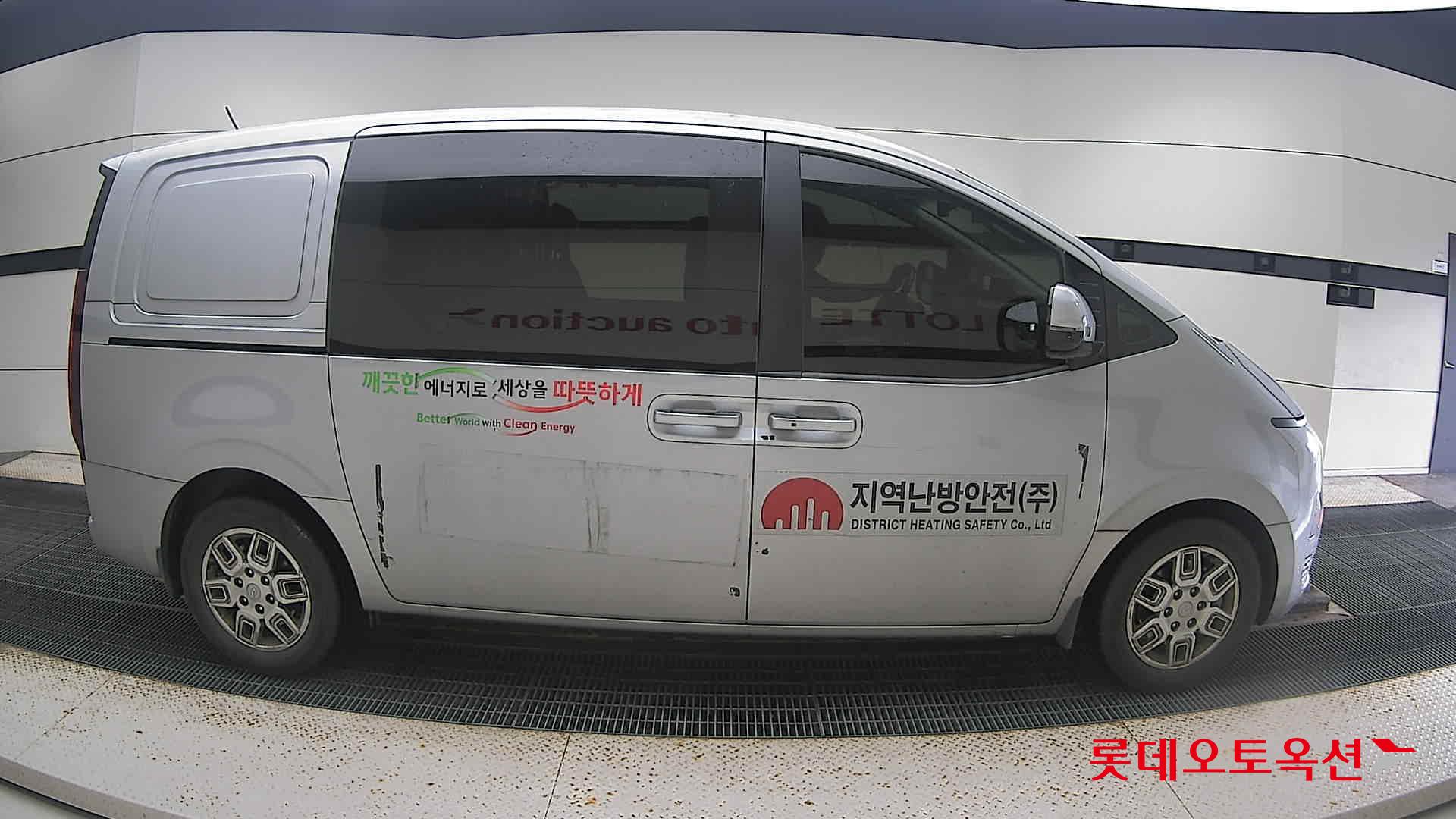 Hyundai Staria 2022 Другое из Кореи, фото 3