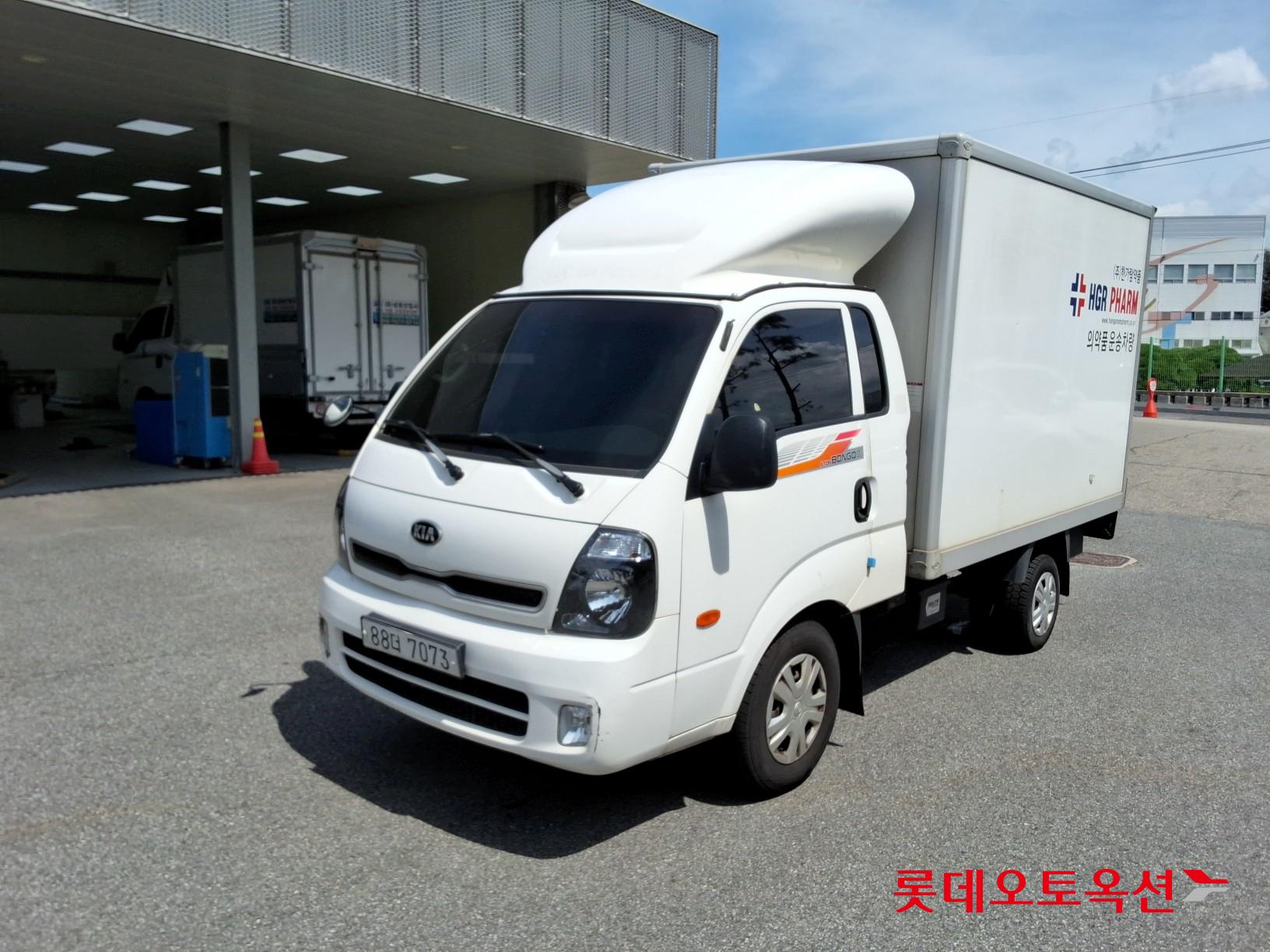 Kia Bongo III Plus Built-in Car 2019 Белый из Кореи