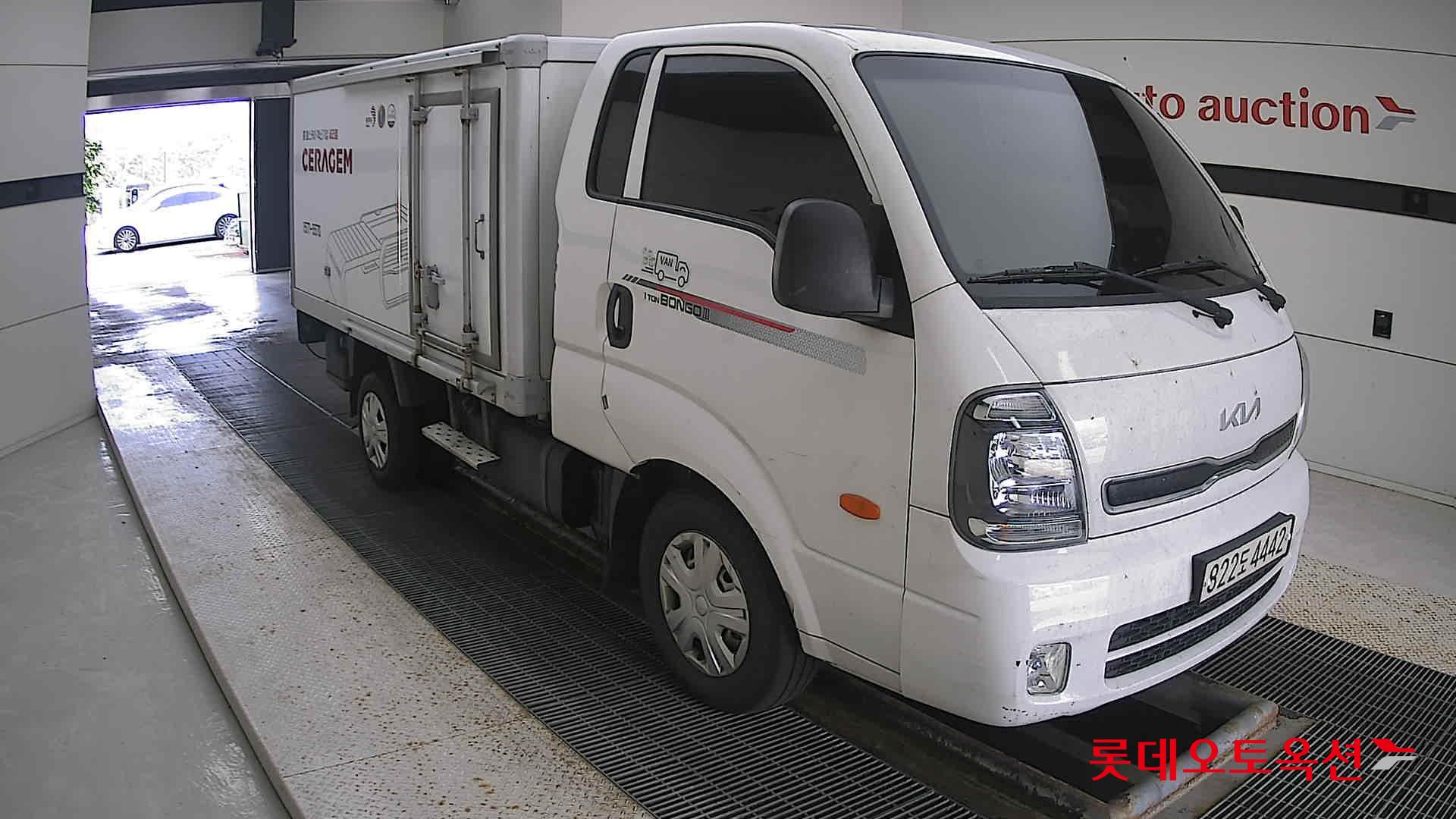 Kia Bongo III Low-profile built-in car 2022 Белый из Кореи, фото 2