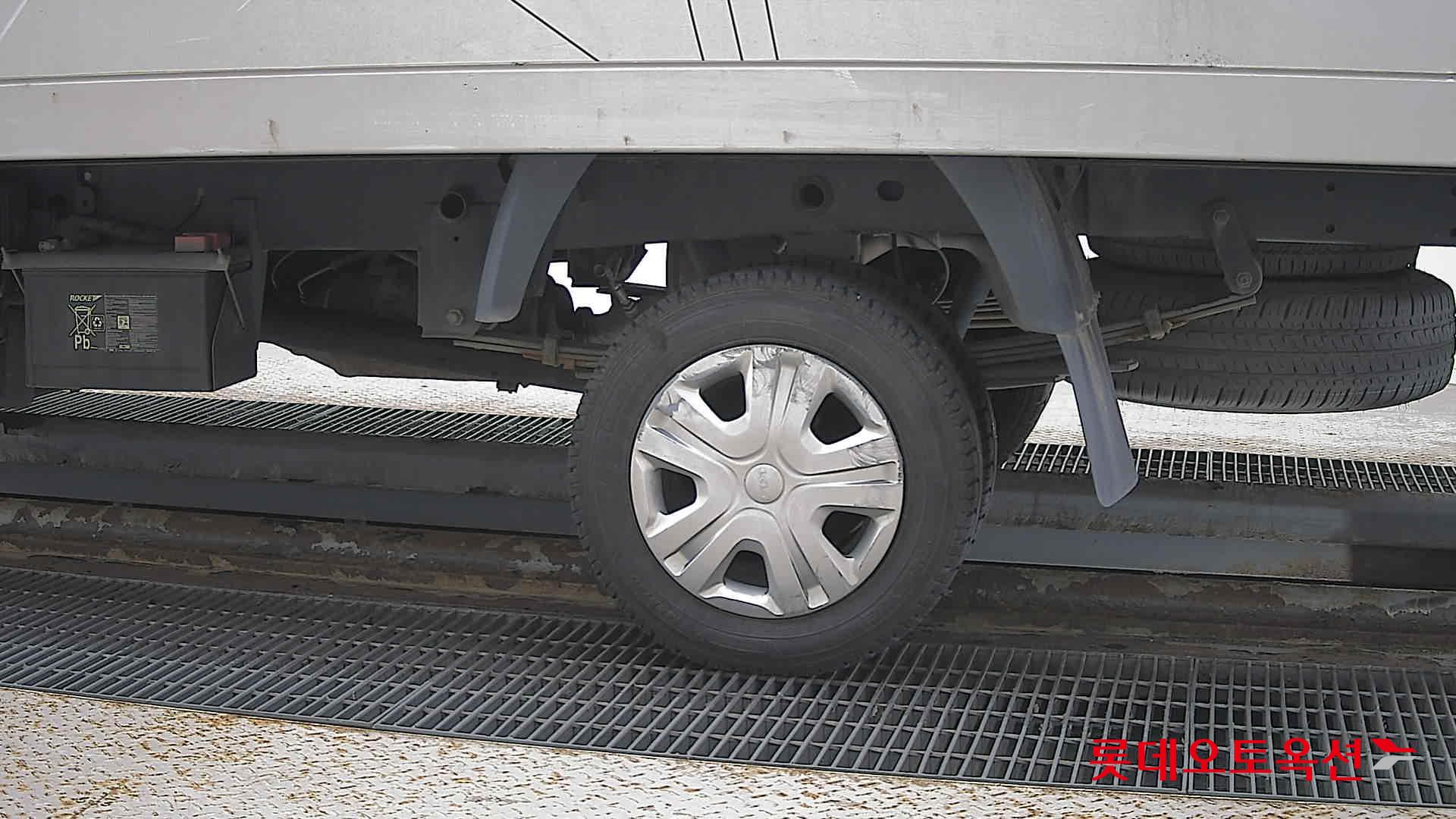 Kia Bongo III Low-profile built-in car id 3057711 из Кореи 22