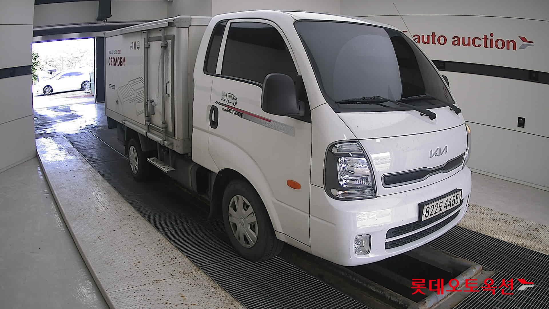 Kia Bongo III Low-profile built-in car 2022 Белый из Кореи, фото 2