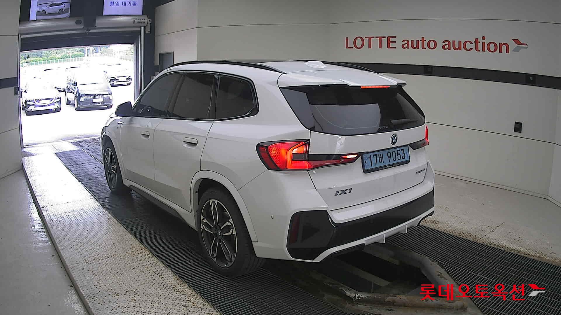 BMW  iX1 xDrive30 2024 Белый из Кореи, фото 6