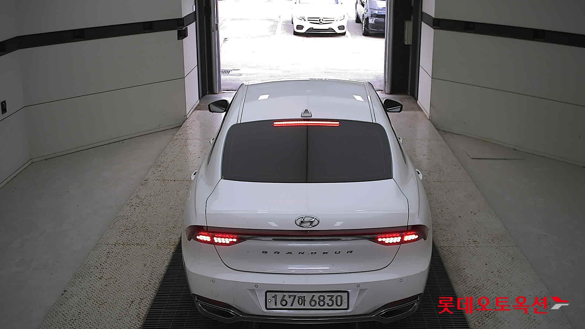 Hyundai Grandeur 2020 Белый из Кореи, фото 5