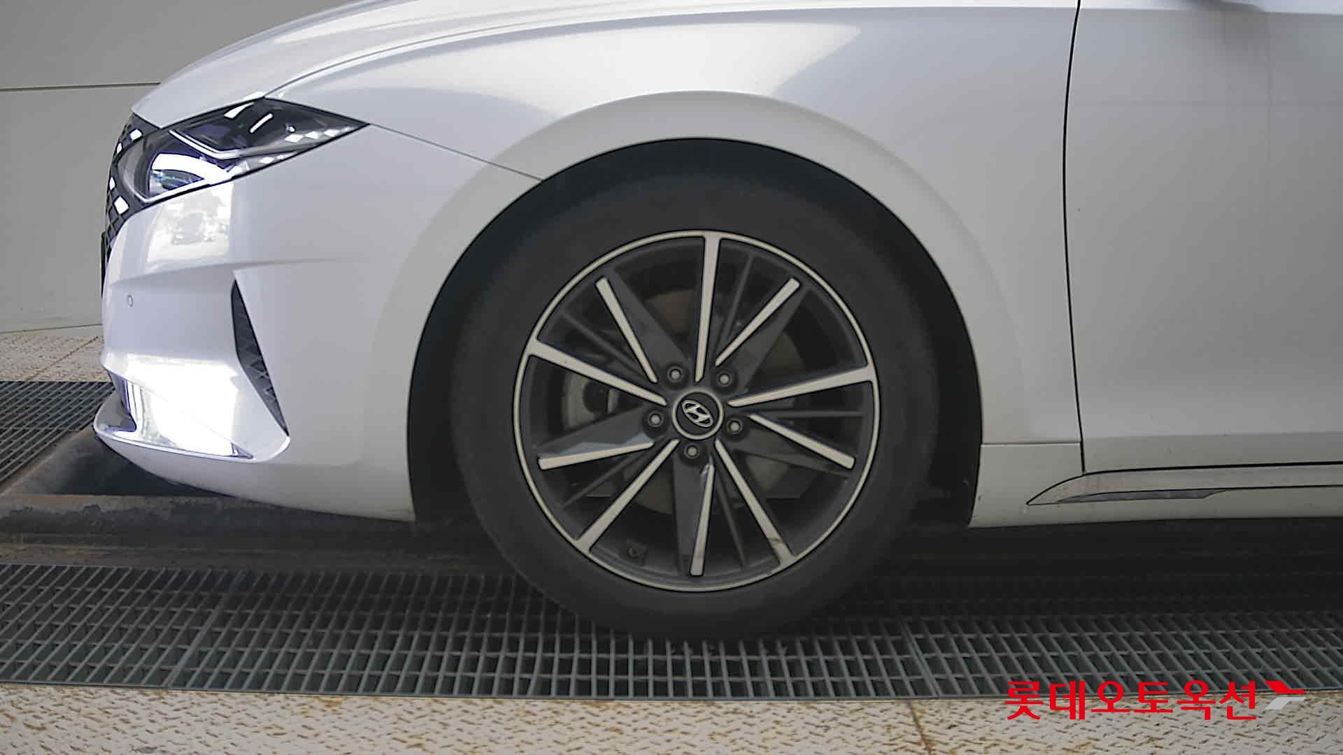 Hyundai Grandeur id 3057689 из Кореи 21