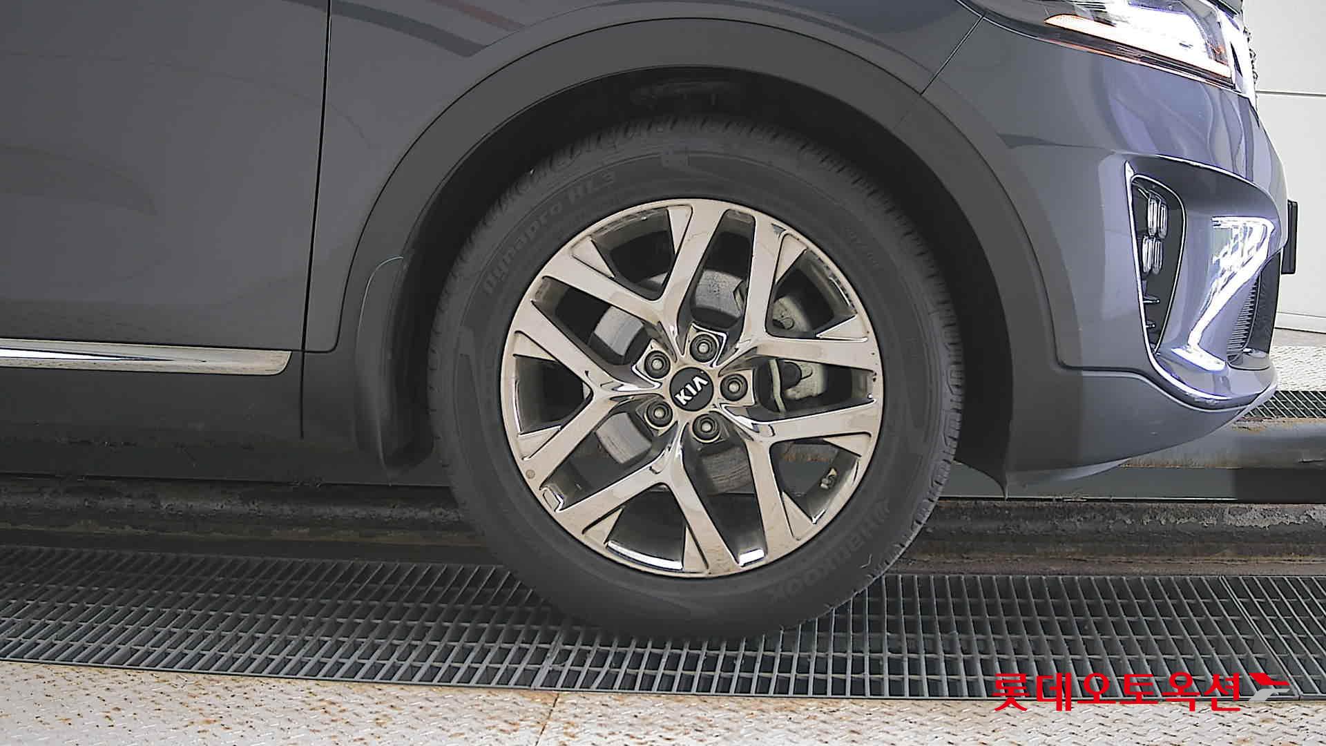 Kia Sorento id 3057695 из Кореи 23