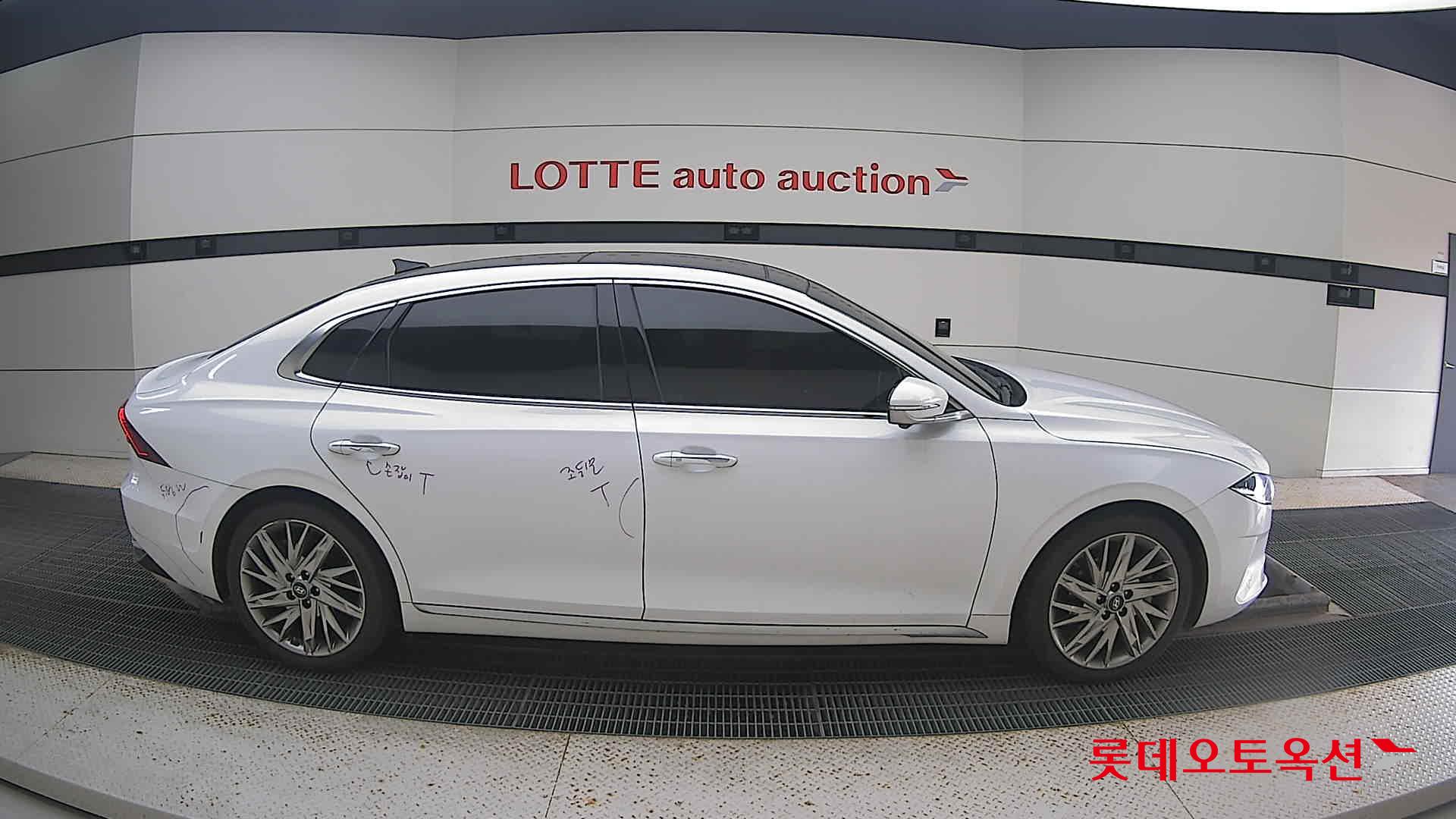 Hyundai Grandeur 2020 Белый из Кореи, фото 3