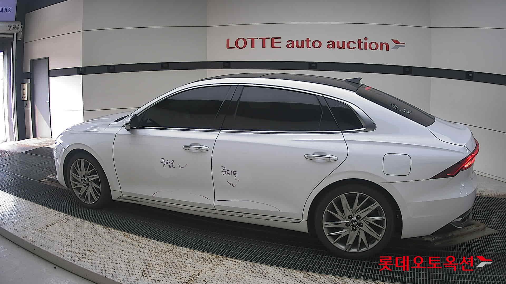 Hyundai Grandeur id 3062755 из Кореи 11