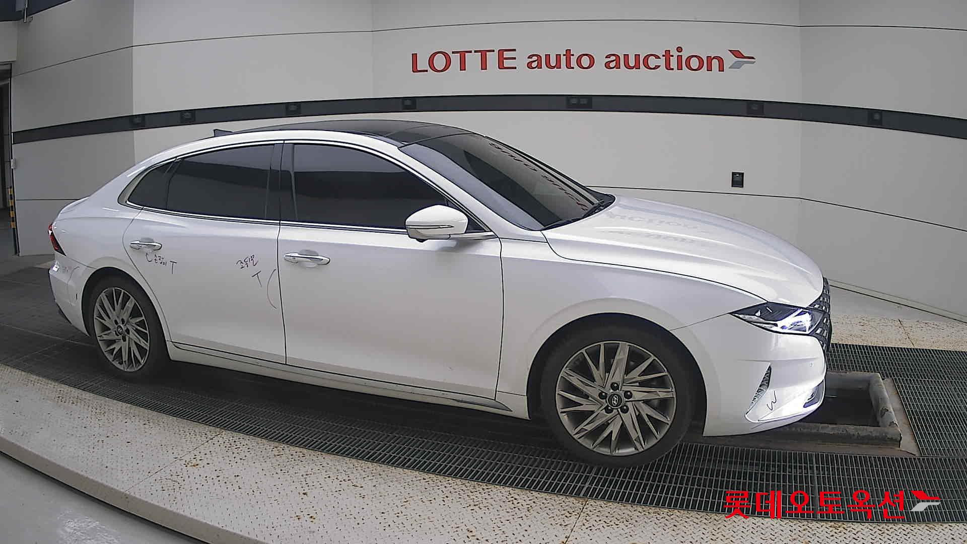 Hyundai Grandeur id 3062755 из Кореи 17