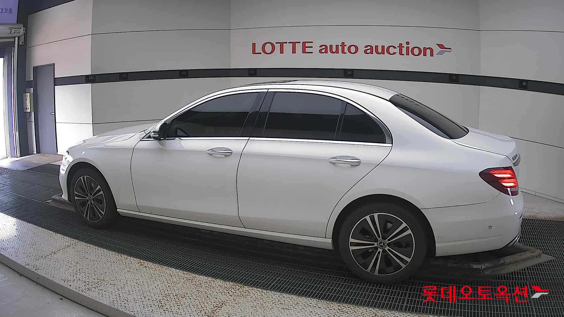 Mercedes-Benz Benz E220 d id 3062820 из Кореи 11