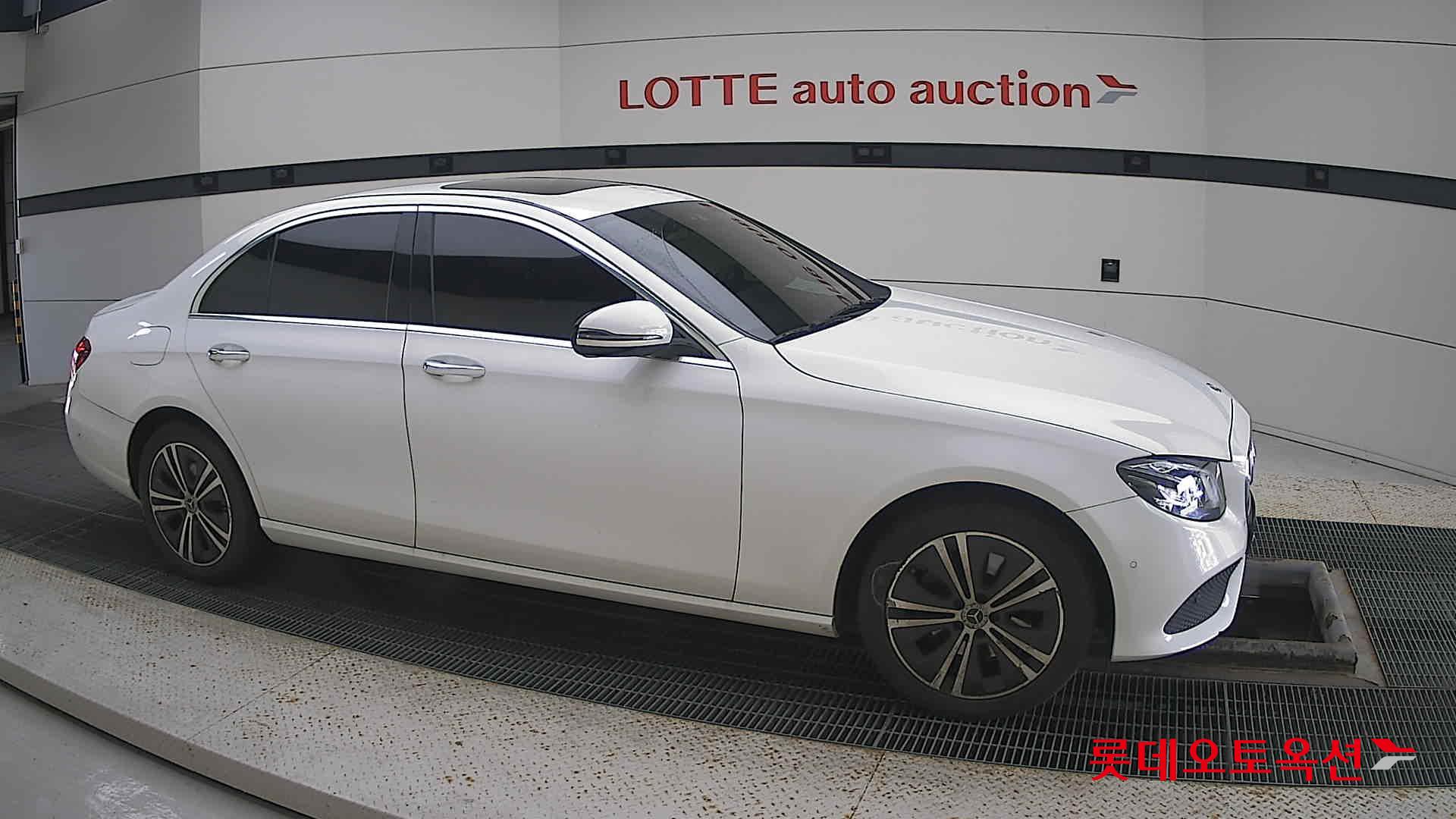 Mercedes-Benz Benz E220 d id 3062820 из Кореи 17