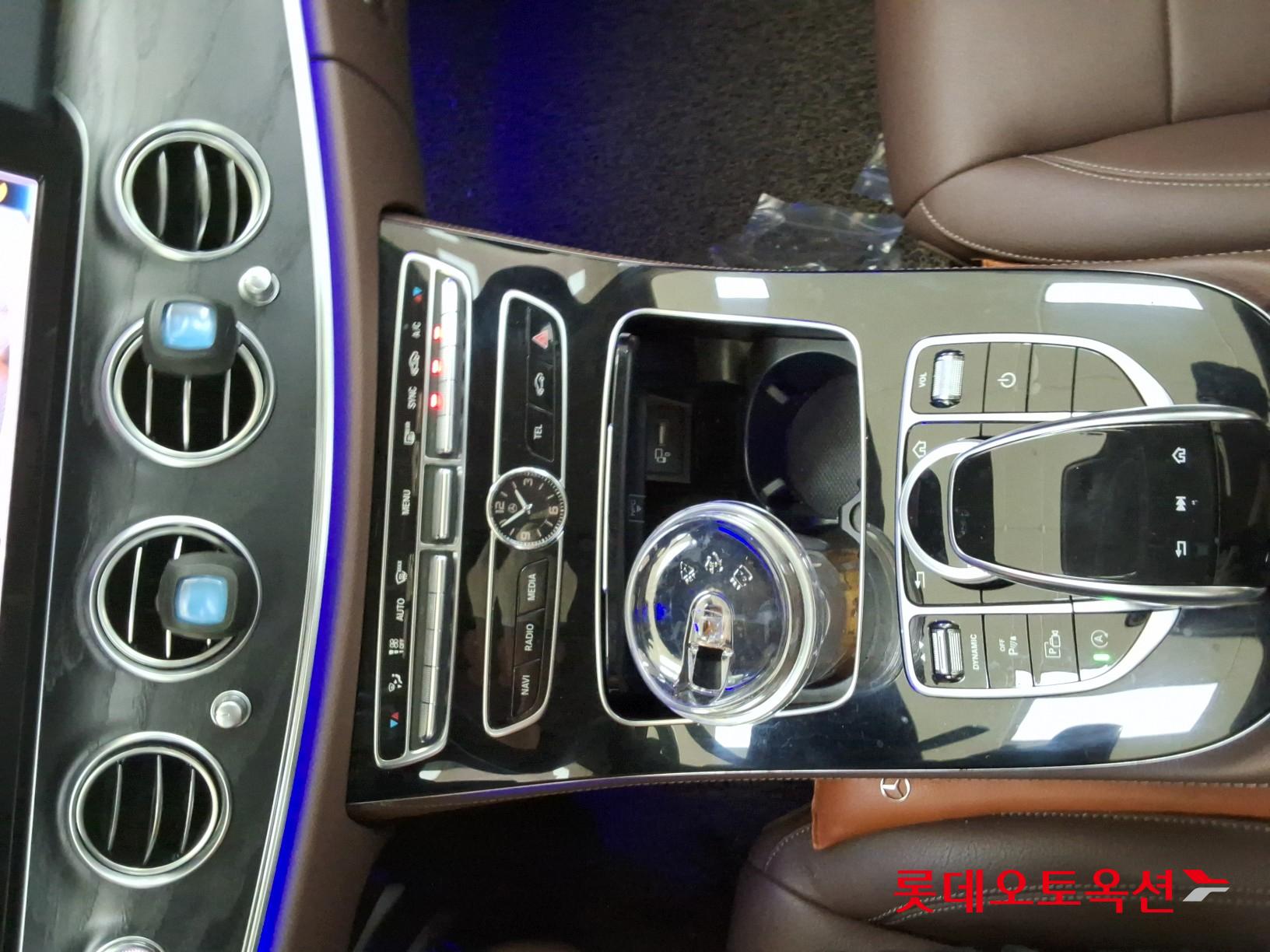 Mercedes-Benz Benz E220 d id 3062820 из Кореи 31