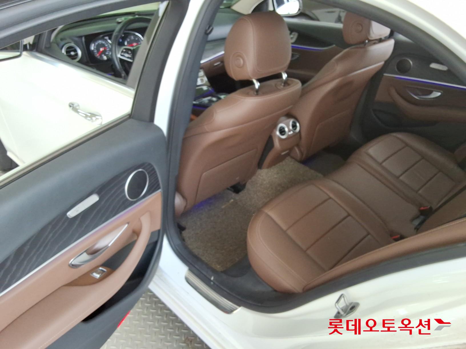 Mercedes-Benz Benz E220 d id 3062820 из Кореи 36