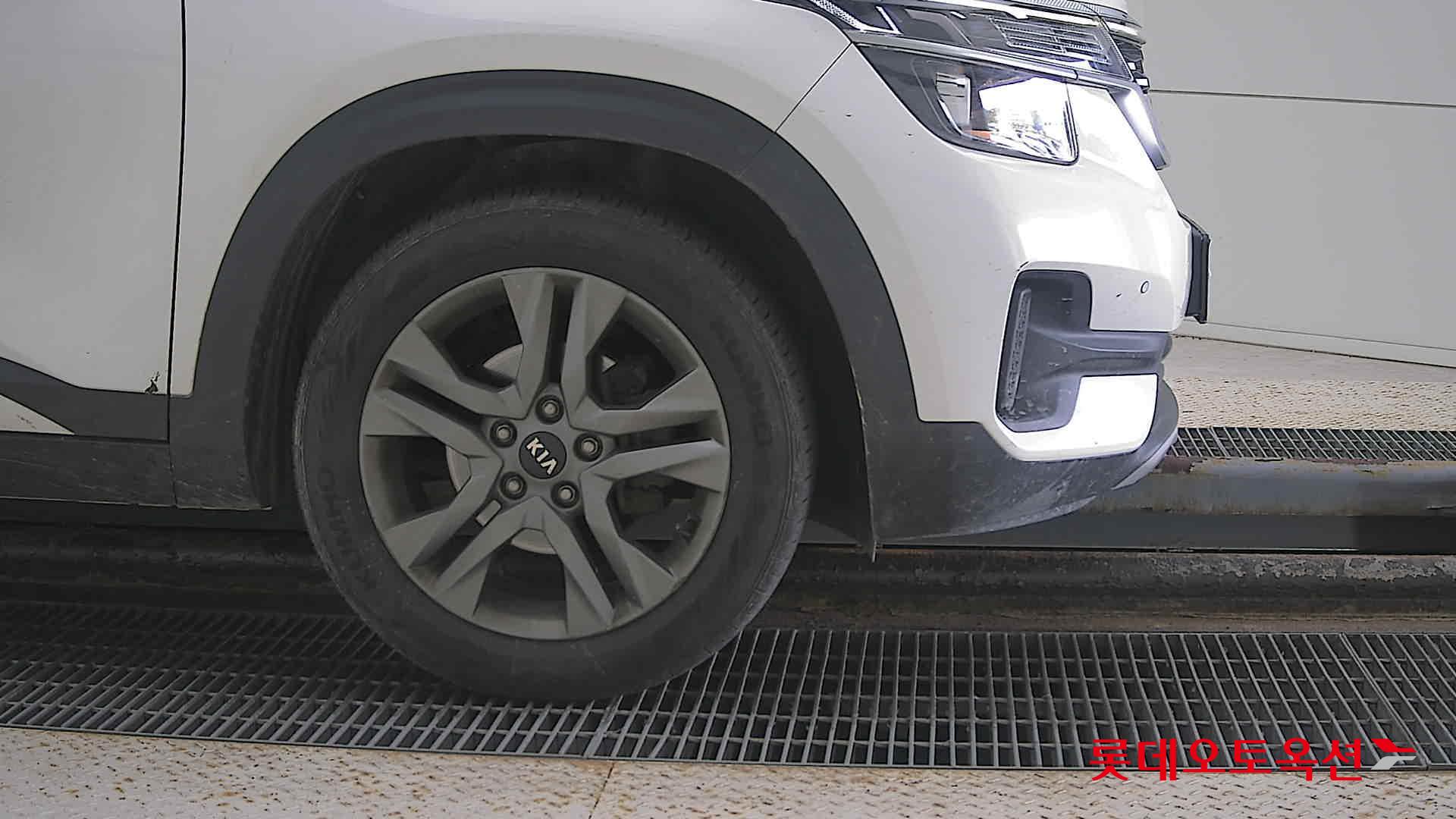 Kia Seltos id 3062779 из Кореи 23