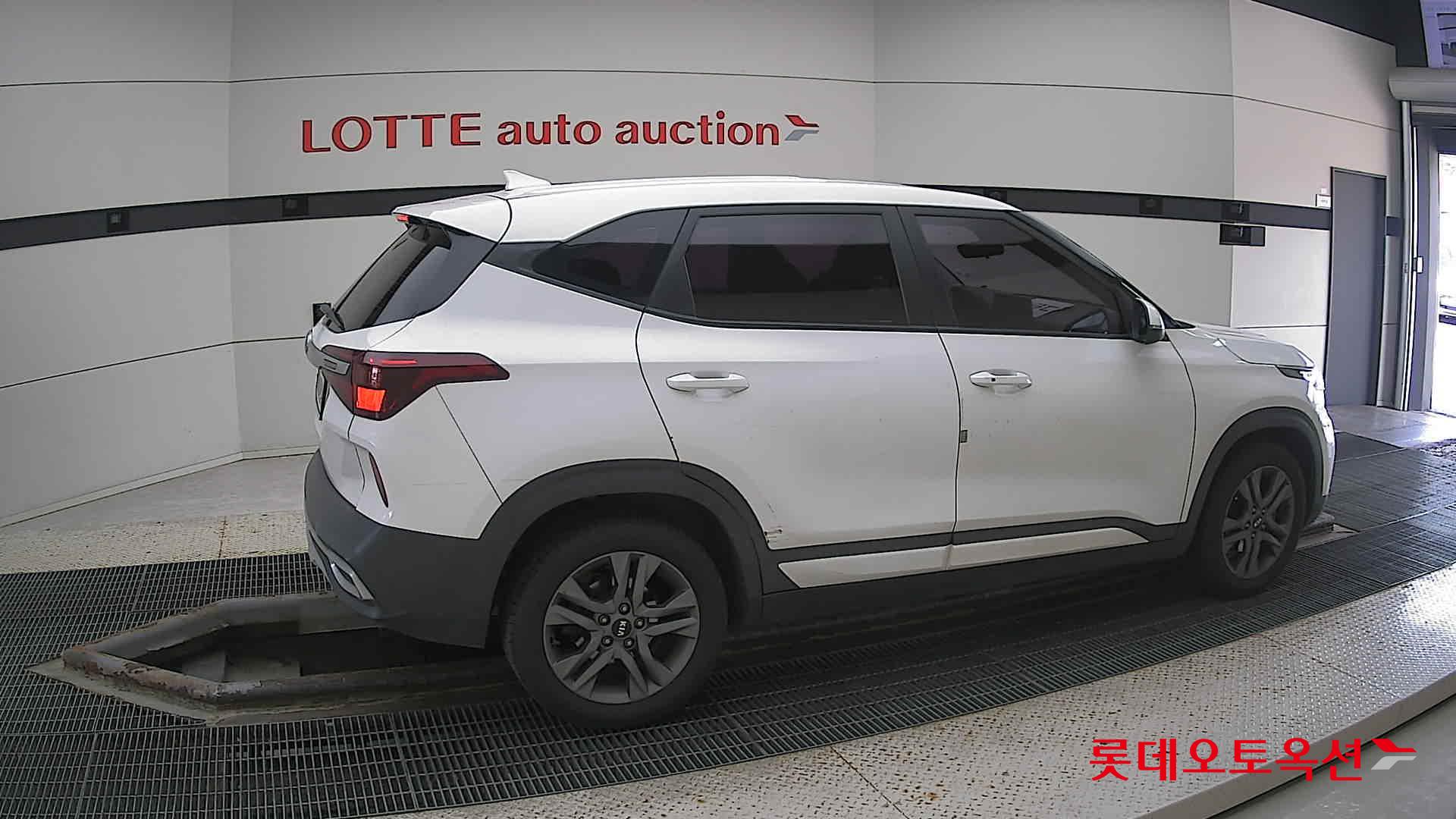 Kia Seltos id 3062780 из Кореи 18