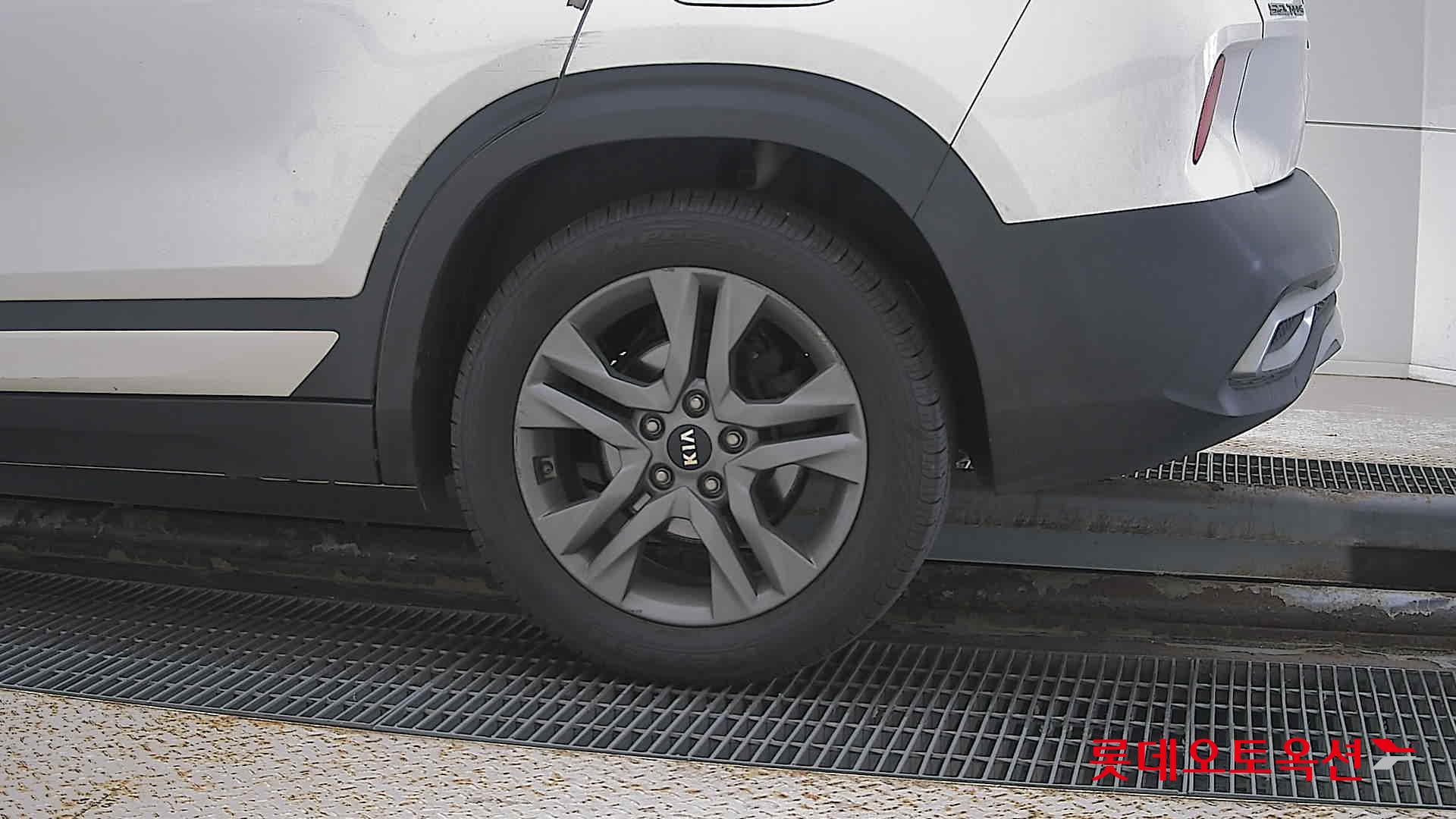 Kia Seltos id 3062780 из Кореи 22