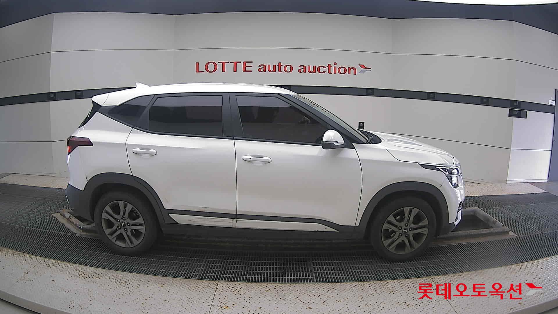 Kia Seltos 2021 Белый из Кореи, фото 3