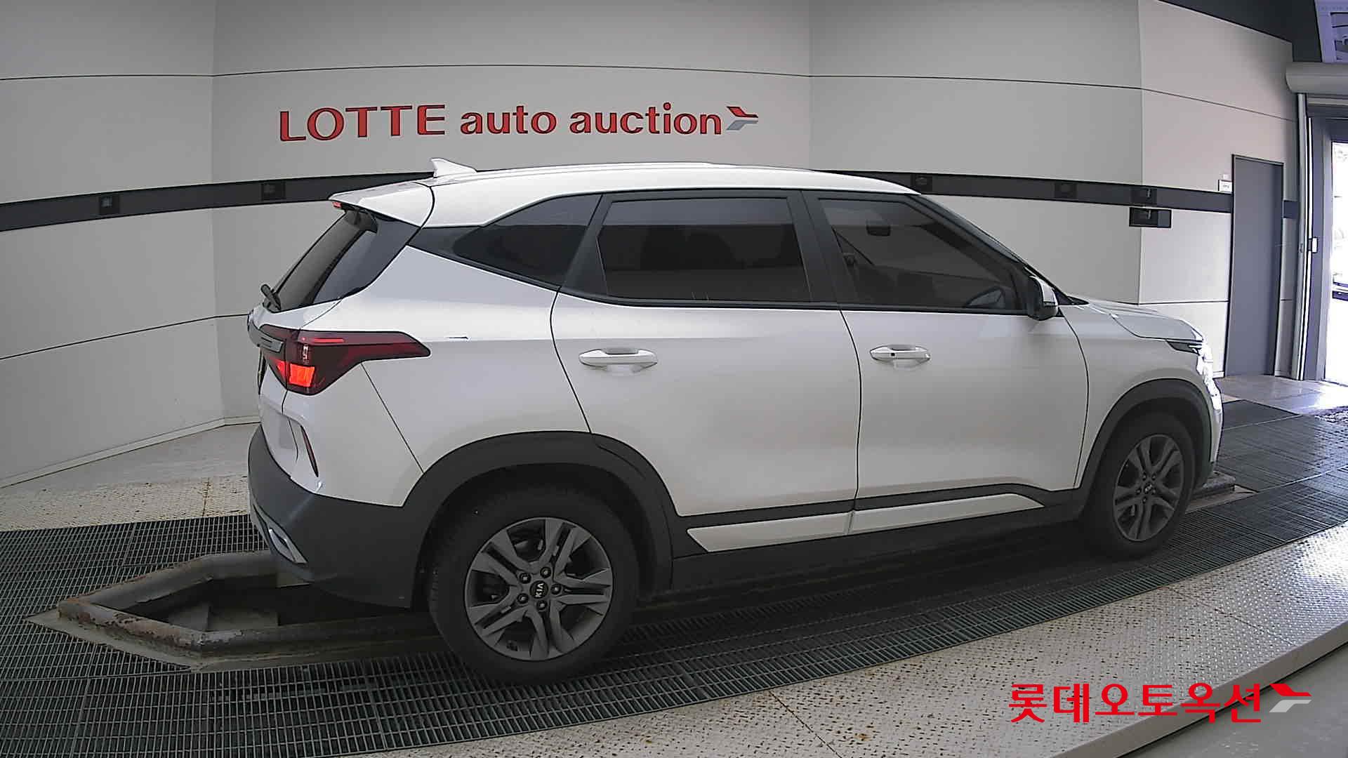 Kia Seltos id 3062770 из Кореи 18