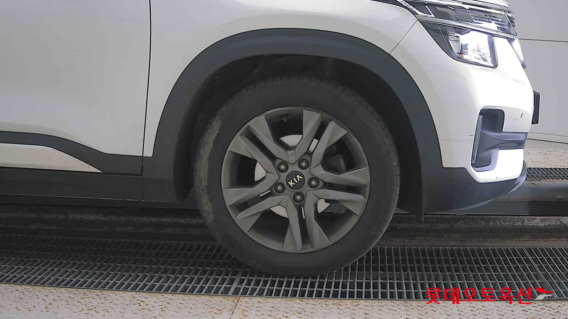 Kia Seltos id 3062765 из Кореи 23