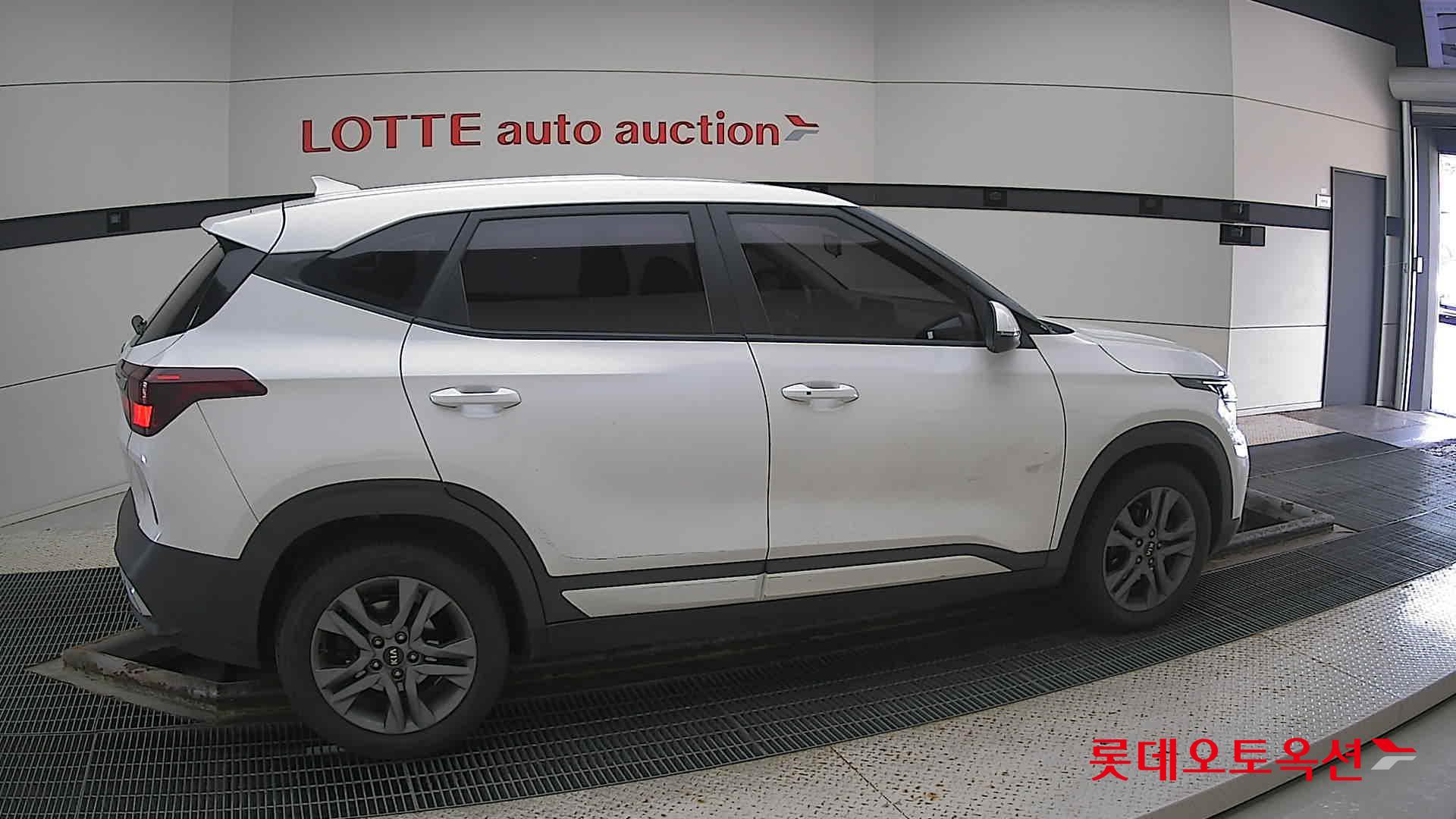 Kia Seltos id 3062759 из Кореи 18