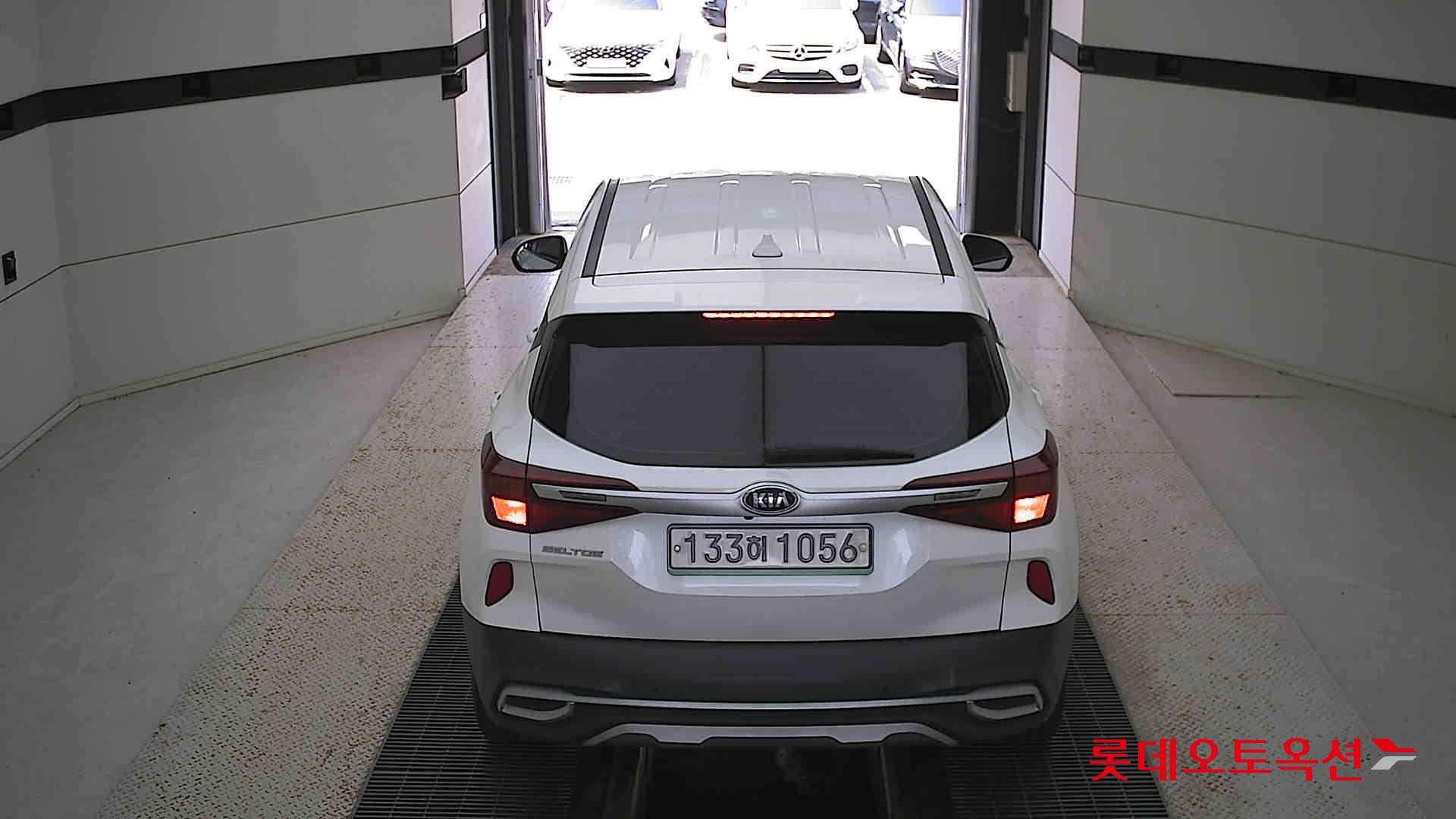 Kia Seltos 2021 Белый из Кореи, фото 5