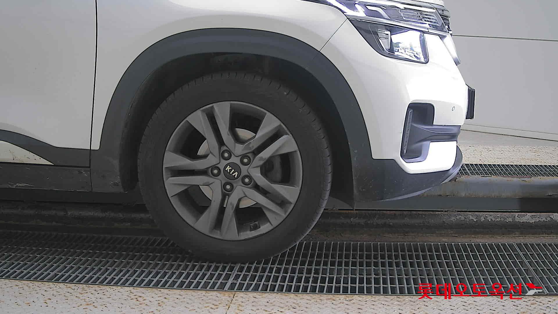 Kia Seltos id 3062761 из Кореи 23